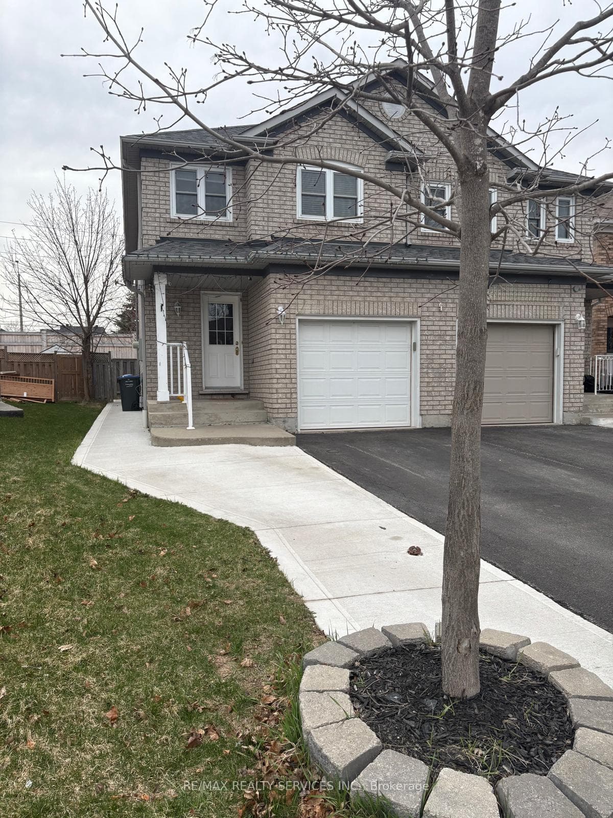 1440 Quest Circle, Mississauga, ON L5N 8B4 - Photo 1