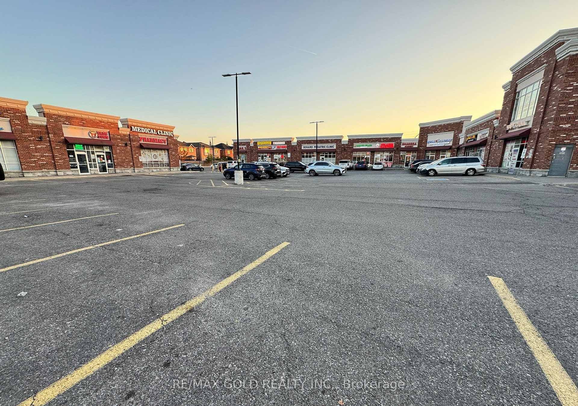 965 Bovaird Drive Unit 10, Brampton, ON L7A 1R4 - Photo 1