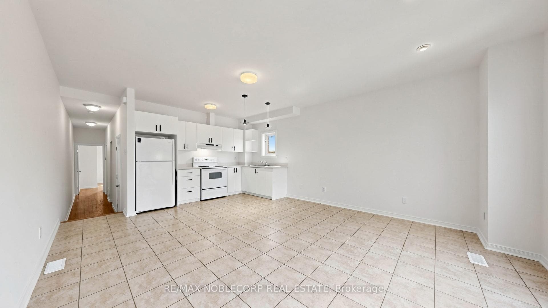 67 Florence Crescent Unit 1, Keelesdale / Eglinton West, ON M6N 4E8 - Photo 1