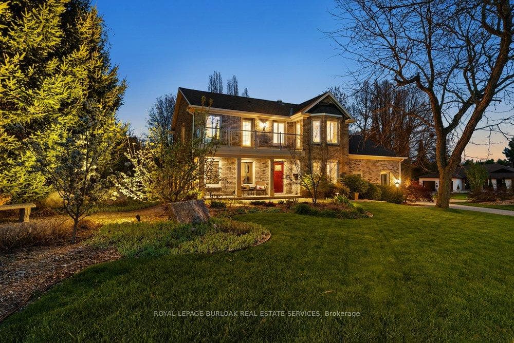 89 Stonegate Drive, Hamilton, ON L9G 3P4 - Photo 1
