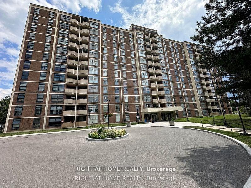 335 Driftwood Avenue Unit 211, Downsview / Black Creek, ON M3N 2P3 - Photo 1