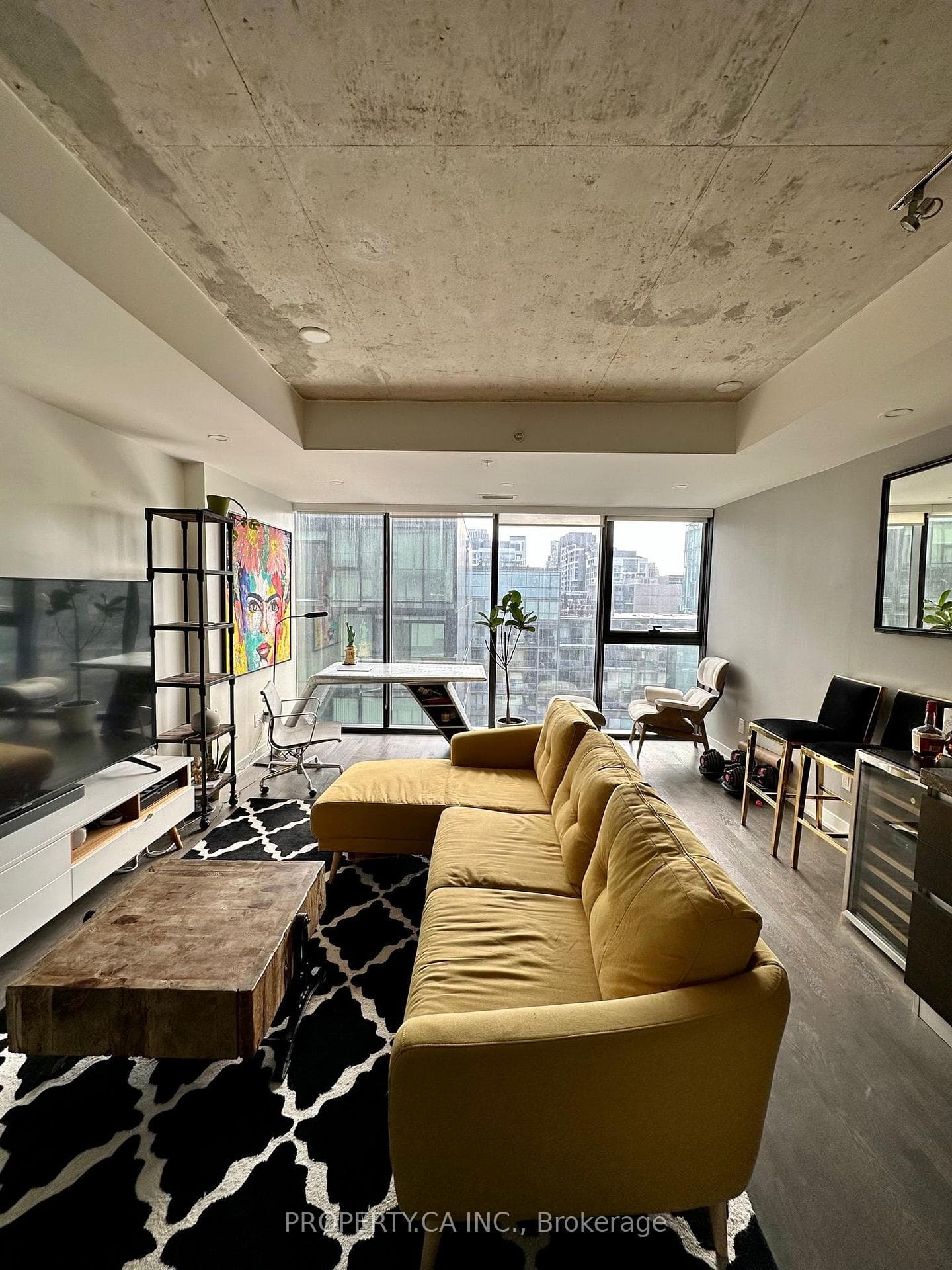 629 King Street Unit 1010, Downtown Toronto / Waterfront, ON M5V 0G9 - Photo 1
