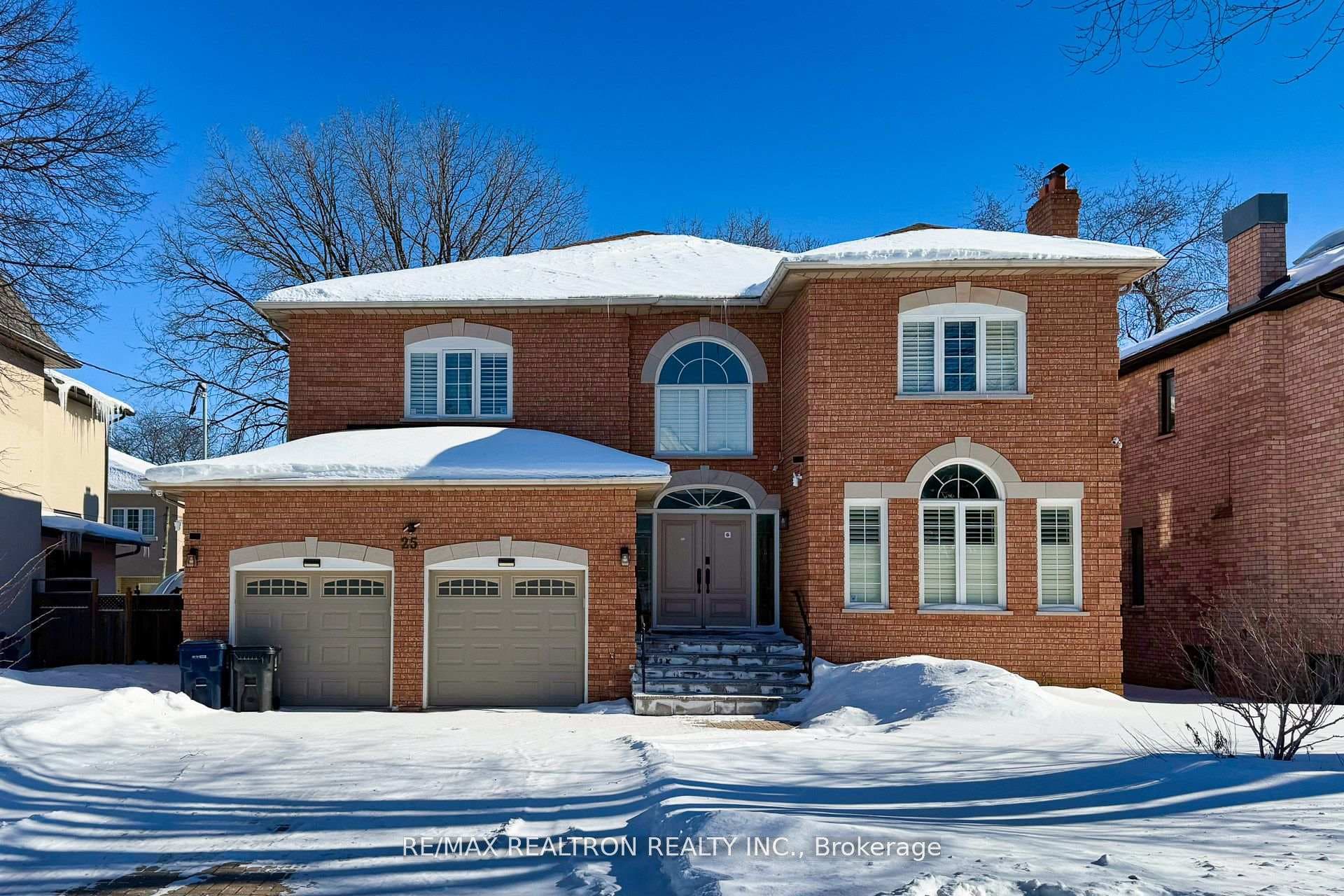 25 Clarkhill Street, Thornhill / Willowdale, ON M2R 2G6 - Photo 1