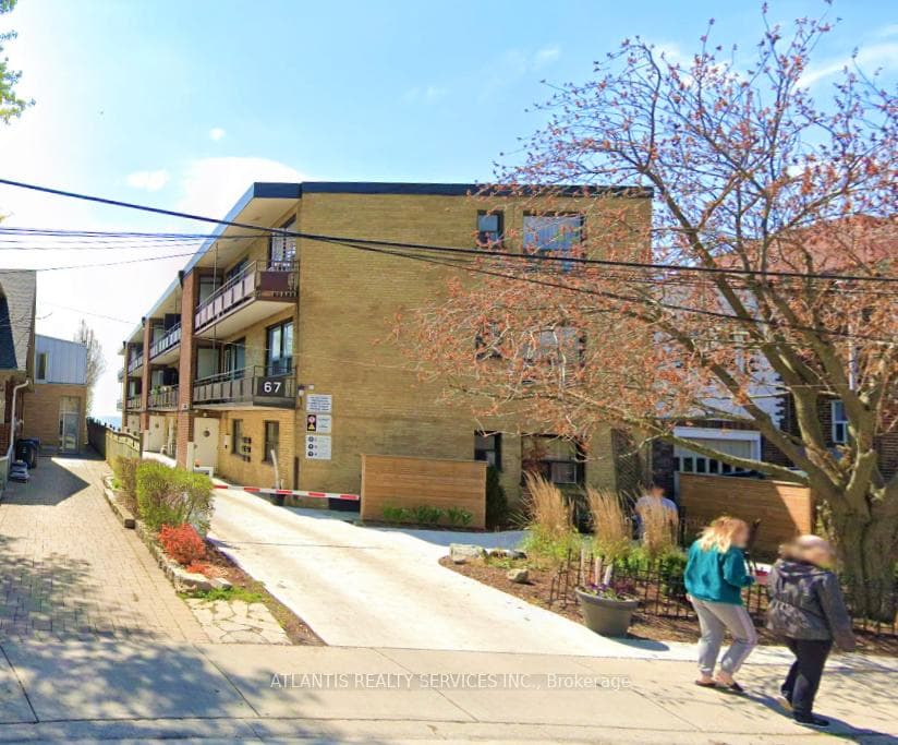 67 Lake Shore Drive Unit 7, Toronto W06