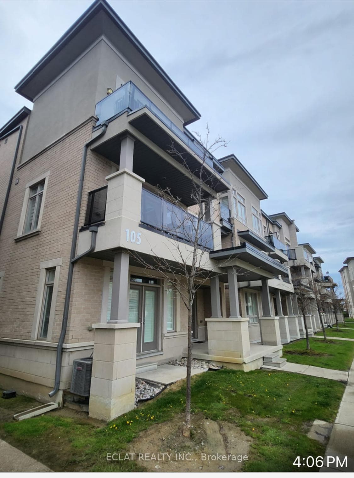 105 Kayla Crescent Unit 16, Vaughan