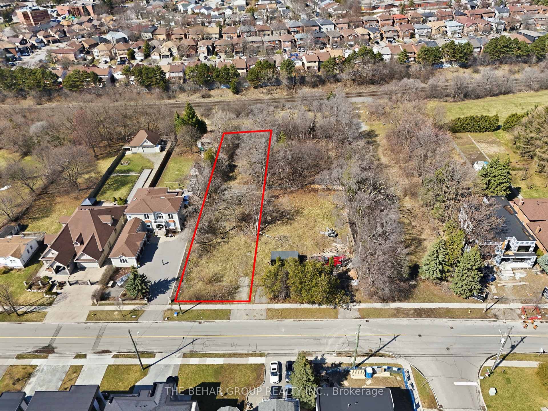 198 Crestwood Road, Vaughan