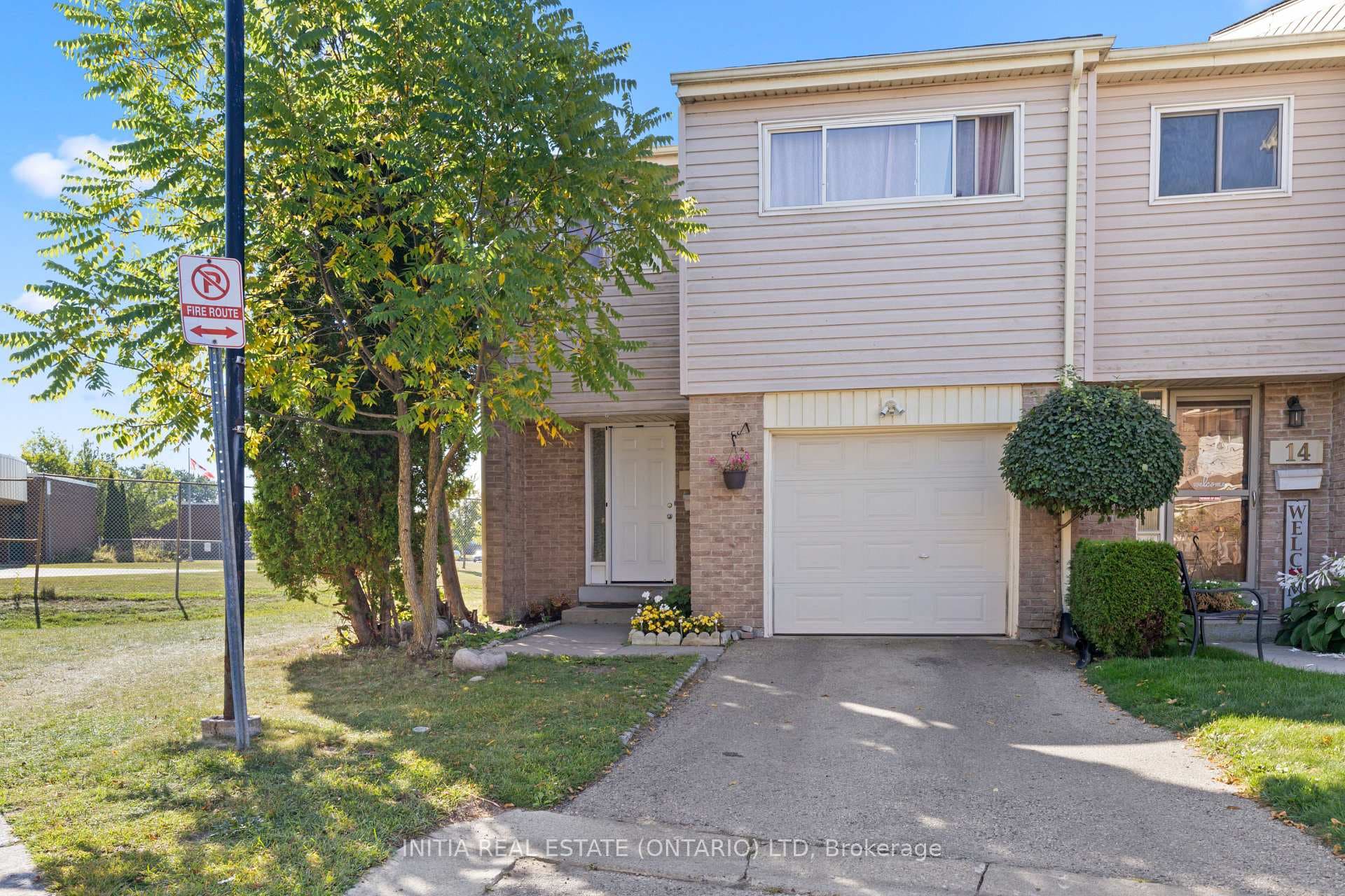 700 Osgoode Drive Unit 16, London South, ON N6E 2H1 - Photo 1