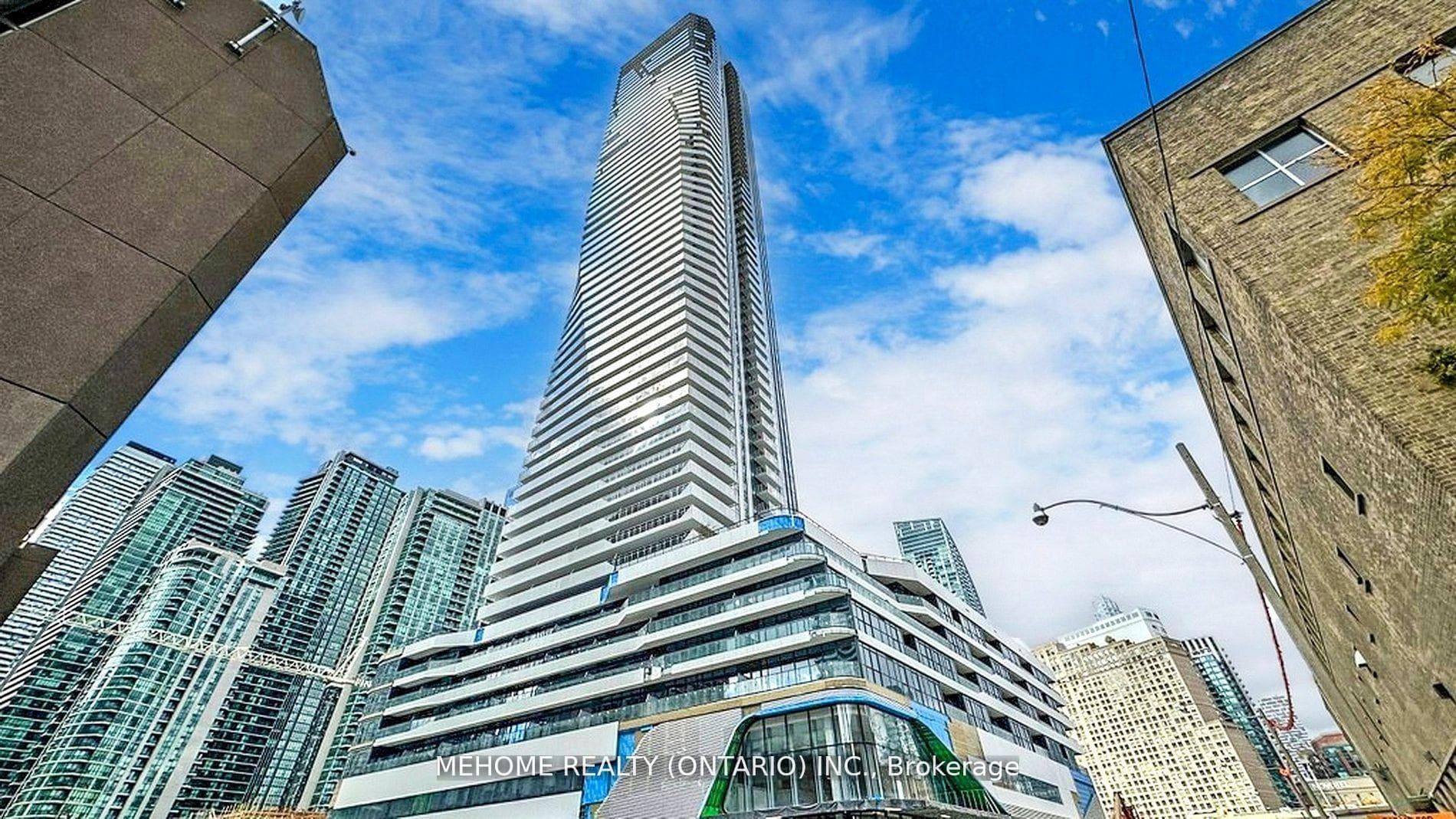 28 Freeland Street Unit 2507, Regent Park / Cabbagetown / St. James Town, ON M5E 0E3 - Photo 1