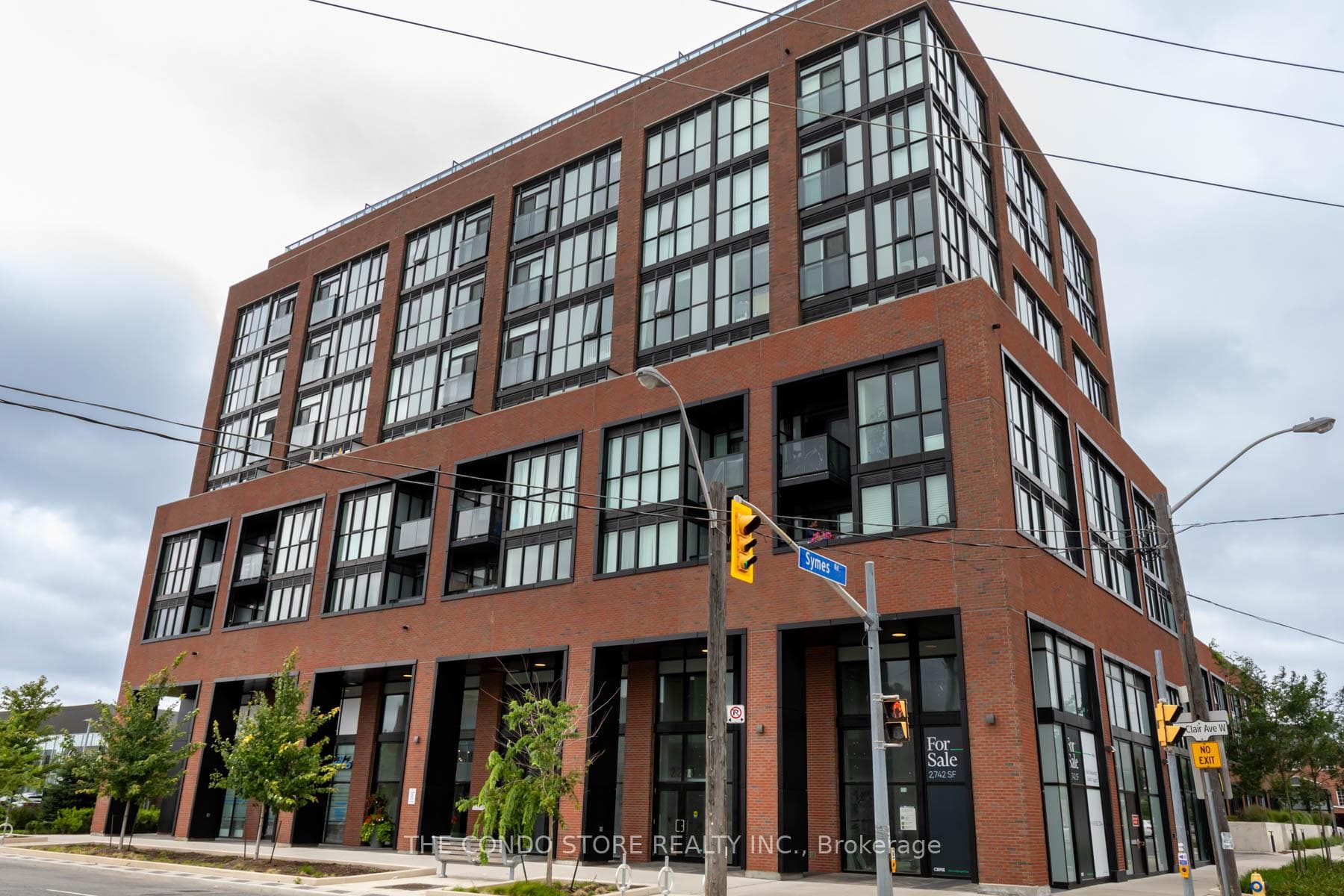 2300 St. Clair Avenue Unit 334, Bloor West Village / Swansea, ON M6N 0B3 - Photo 1