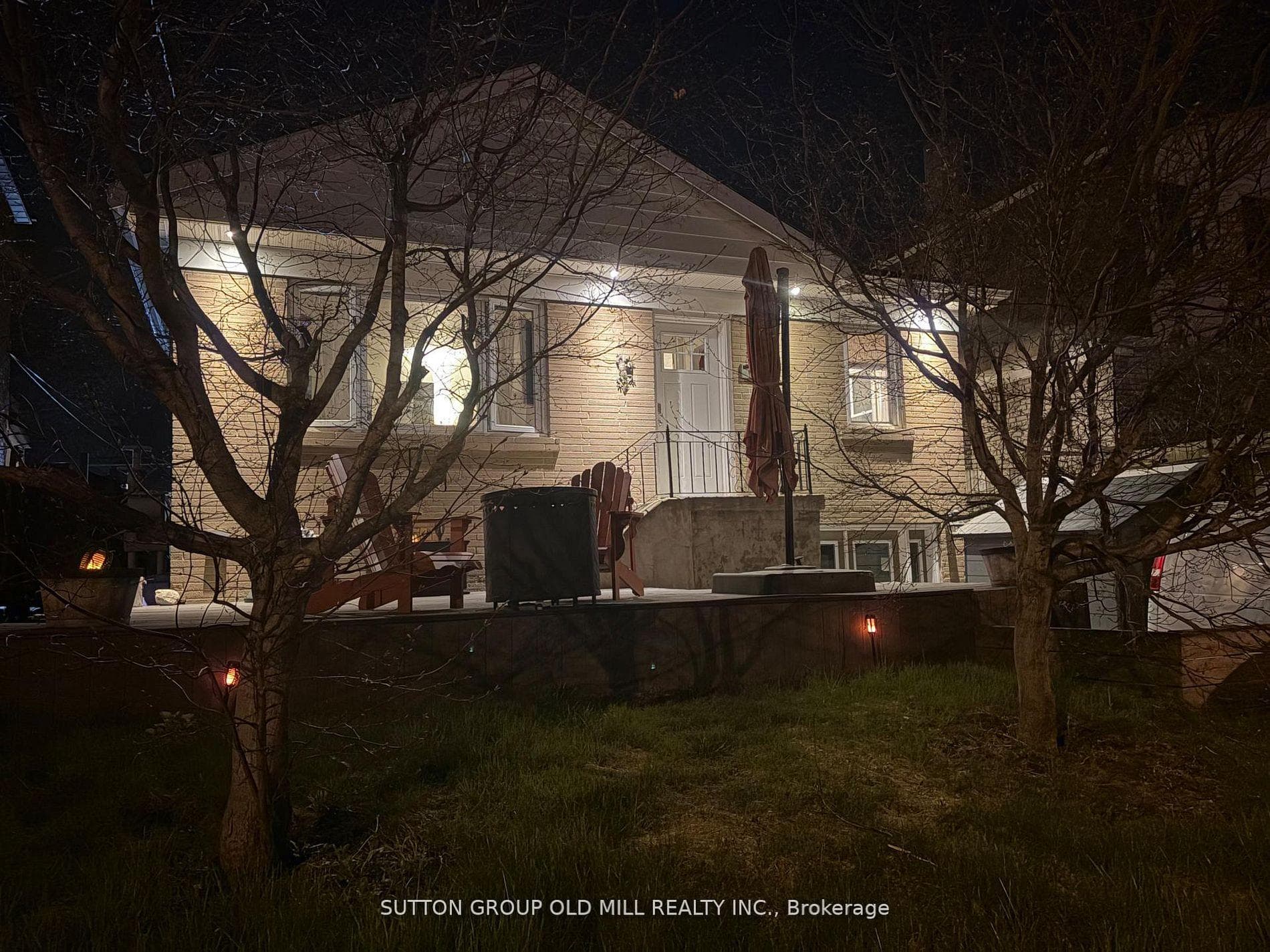 33 Mystic Avenue, Birch Cliff / Cliffside, ON M1L 4G8 - Photo 1