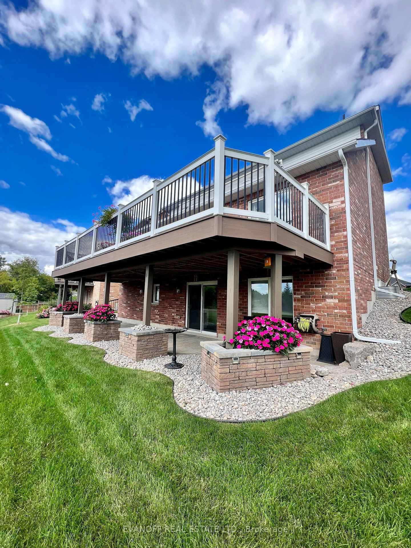 9 Moynes Court, Kawartha Lakes, ON K9V 4R1 - Photo 1