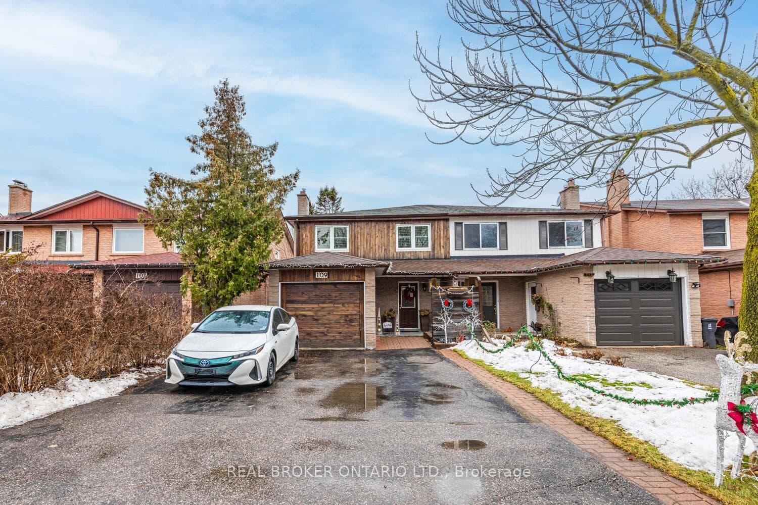 109 Robert Hicks Drive, Thornhill / Willowdale, ON M2R 3R2 - Photo 1