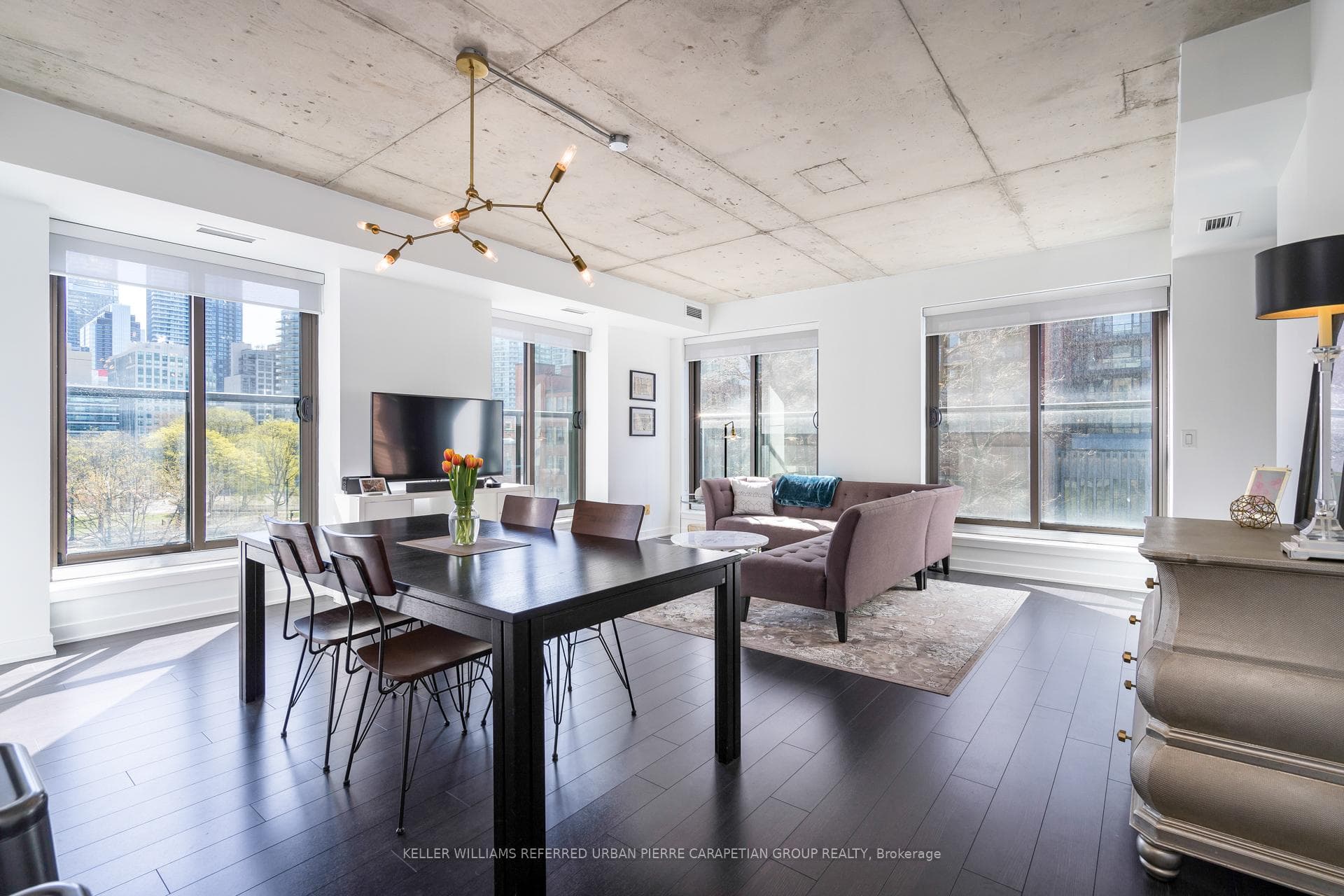 400 Wellington Street Unit 508, Downtown Toronto / Waterfront, ON M5V 0B5 - Photo 1