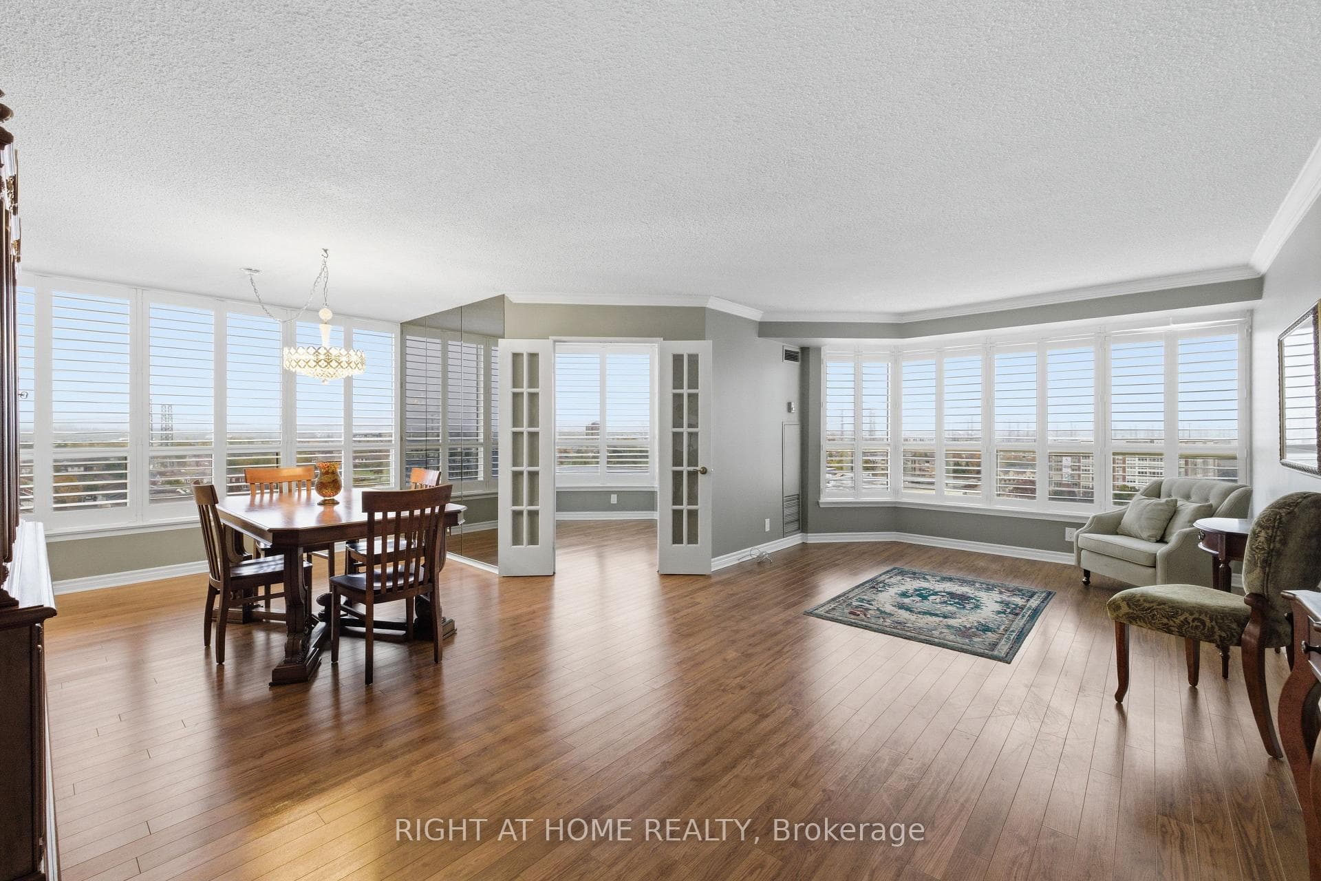 1890 Valley Farm Road Unit 1104, Pickering, ON L1V 6B4 - Photo 1