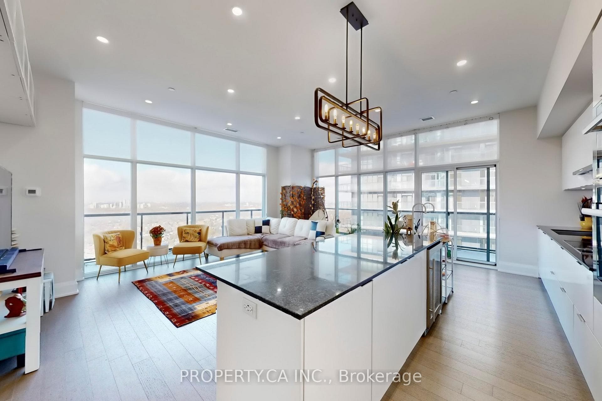 56 Annie Craig Drive Unit UPH05, Liberty Village / Parkdale / South Parkdale, ON M8V 0C8 - Photo 1