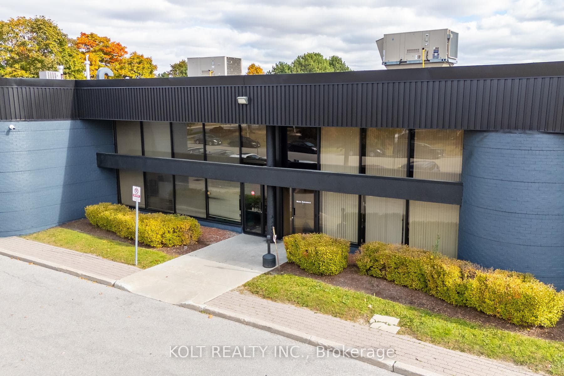 62 Novopharm Court, Scarborough (Morningside / West Hill), ON M1B 2K9 - Photo 1