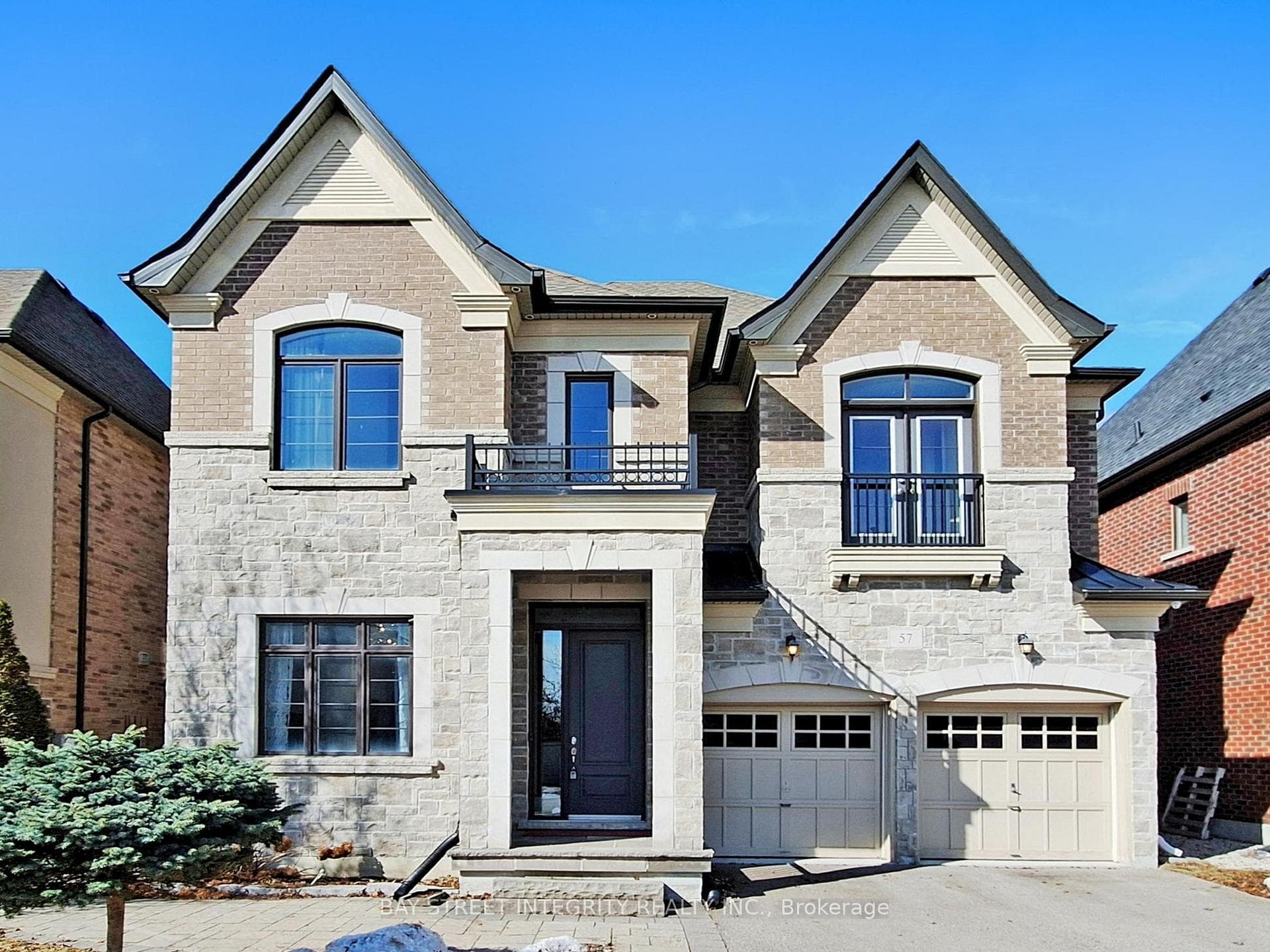 57 Strawbridge Farm Drive, Aurora, ON L4G 0L2 - Photo 1