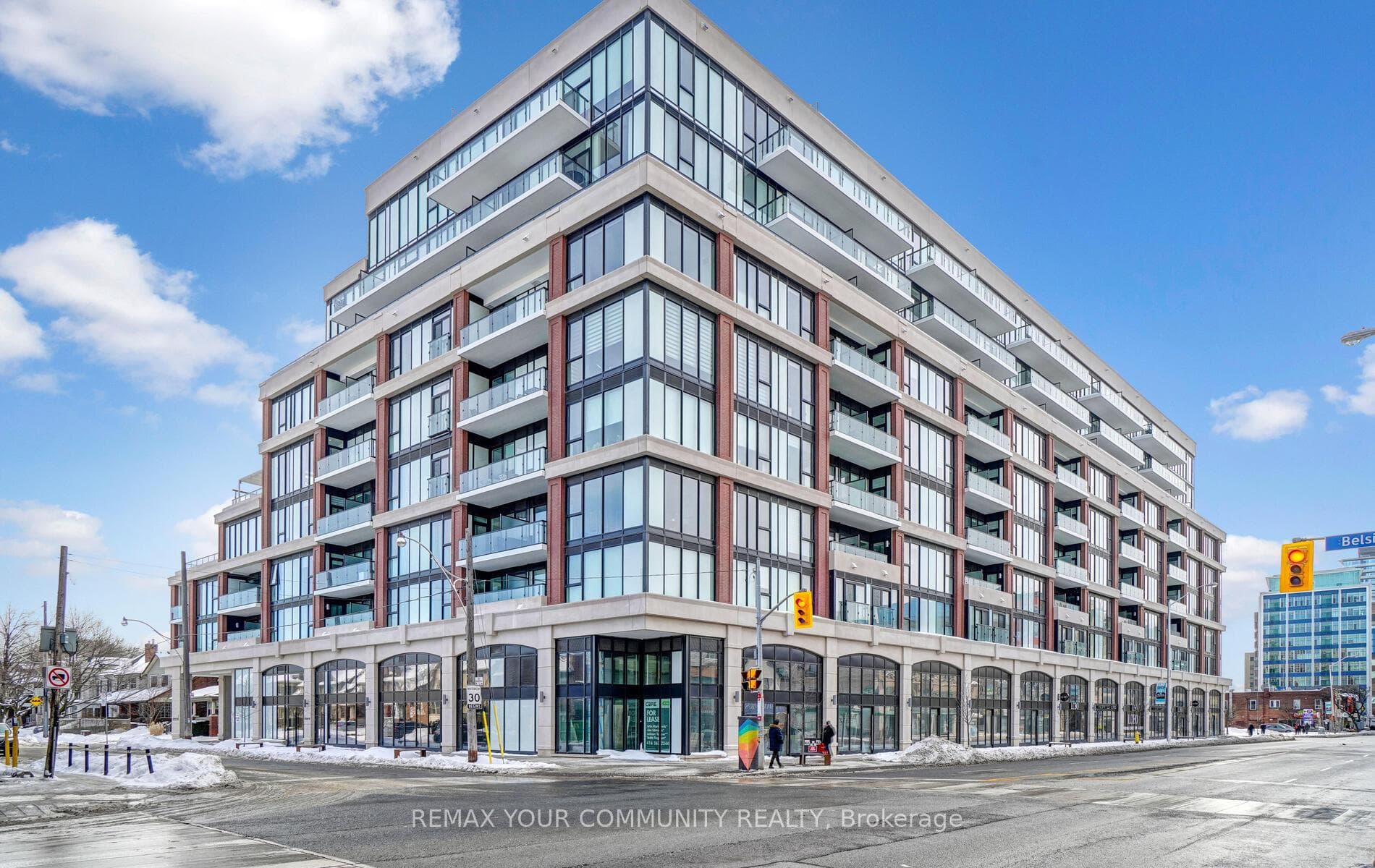 1 Belsize Drive Unit 718, Leaside / Davisville, ON M4S 0B9 - Photo 1