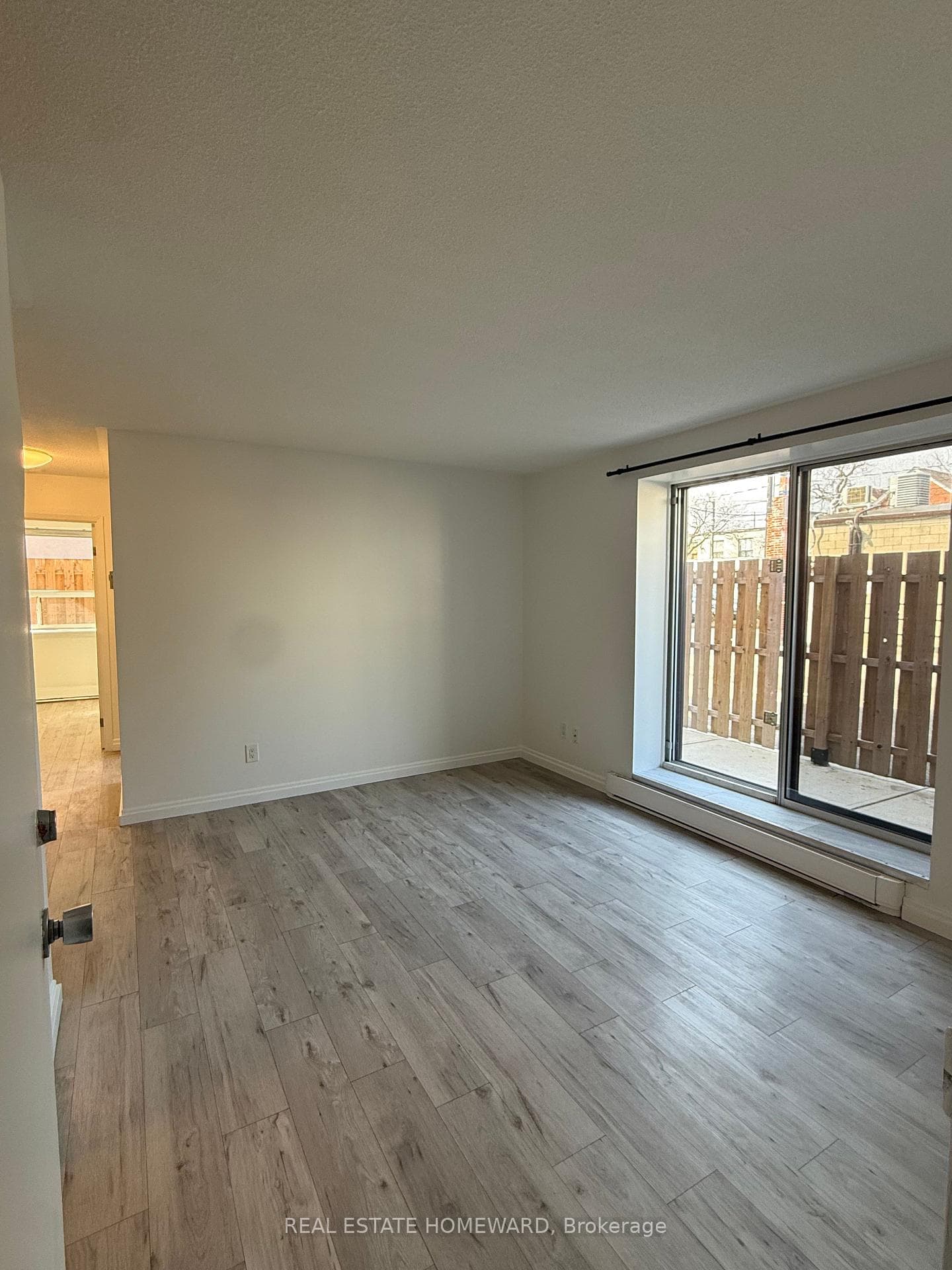 158 Main Street Unit 105, The Beaches / Upper Beaches, ON M4E 2V8 - Photo 1