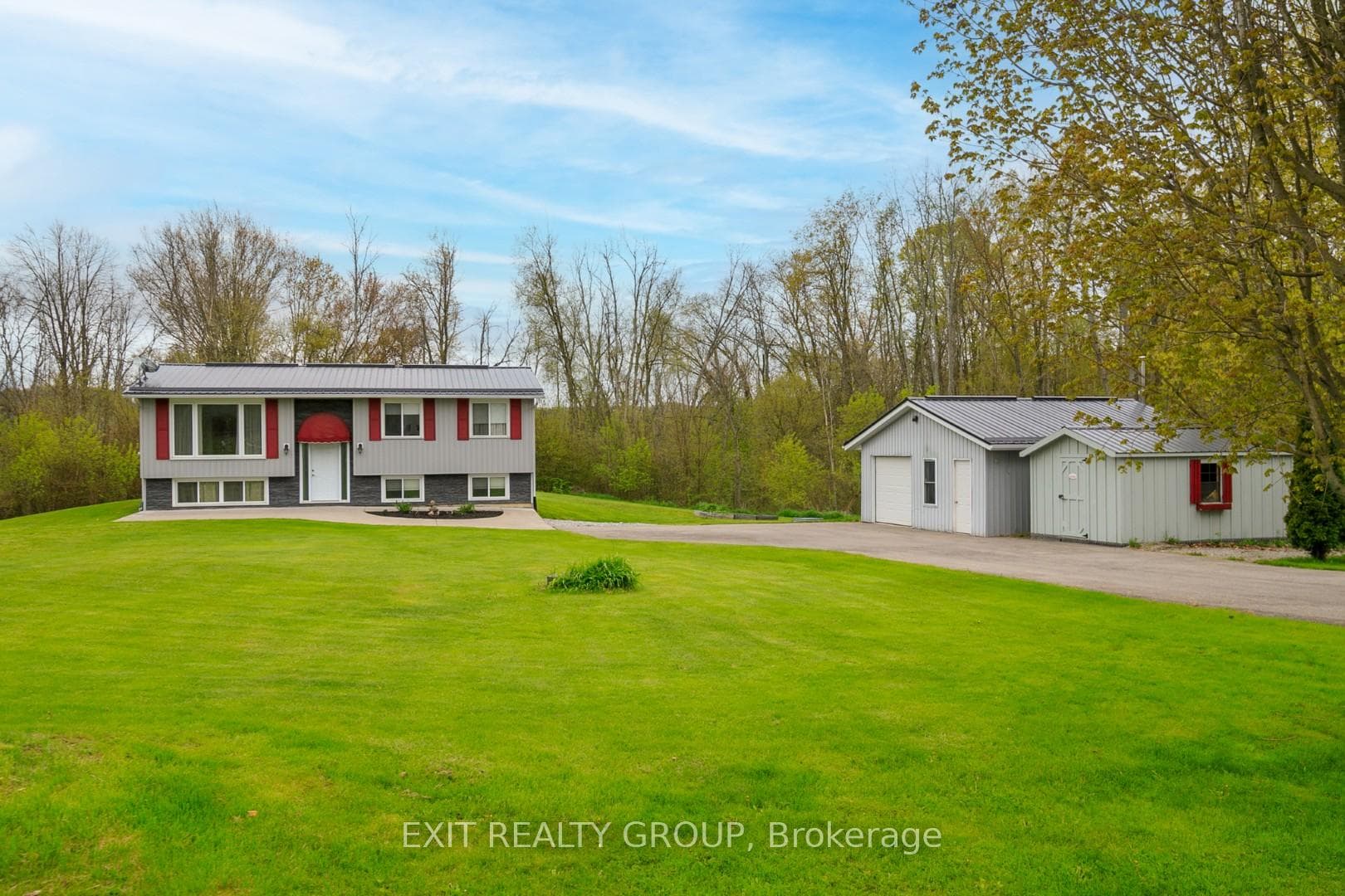1625 Old Wooler Road, Quinte West