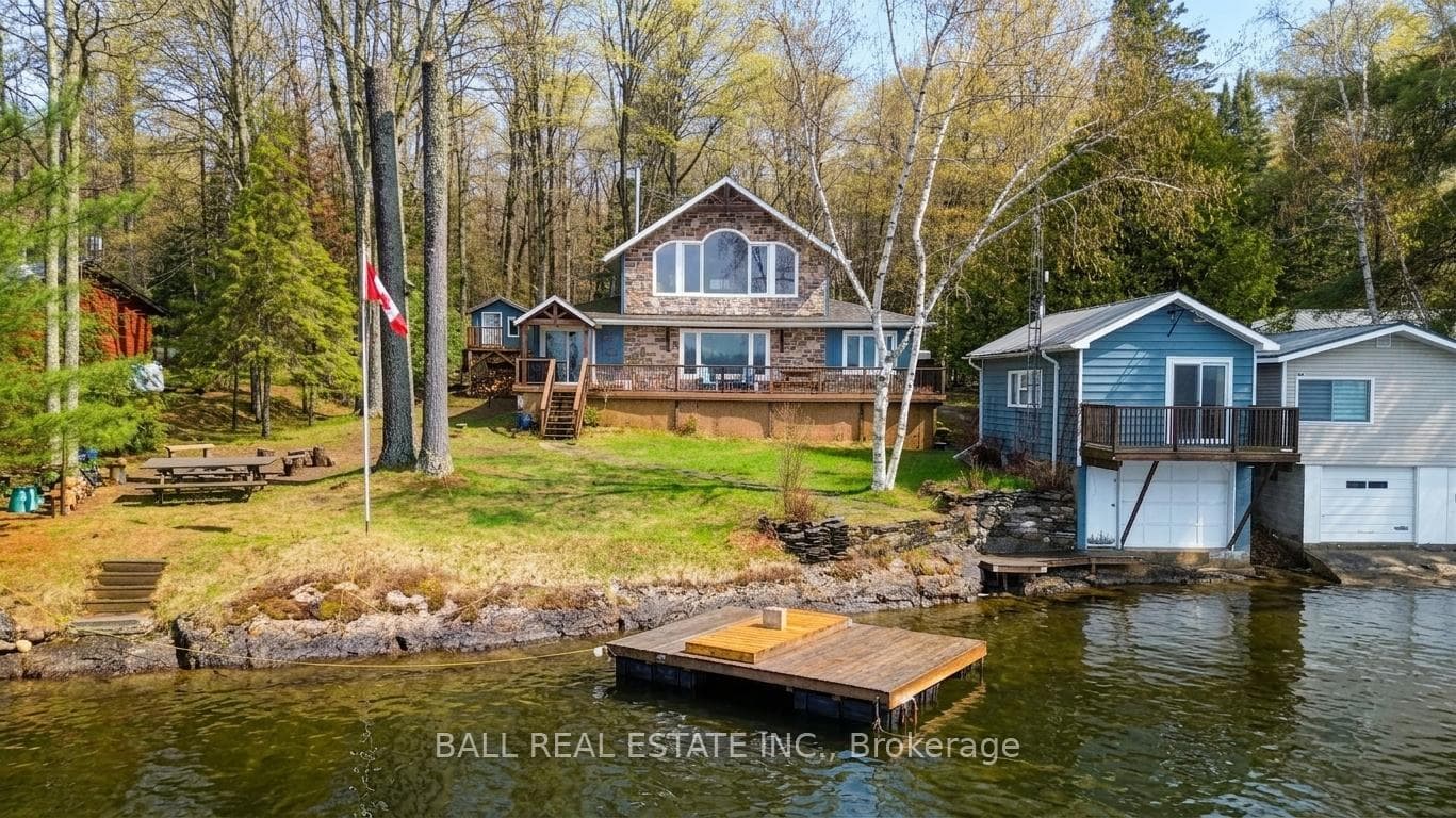 205 Moffat Road, North Kawartha