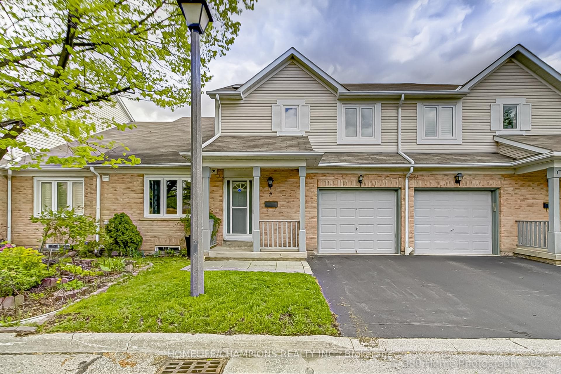 5958 Greensboro Drive Unit 2, Mississauga, ON L5M 5Z9 - Photo 1