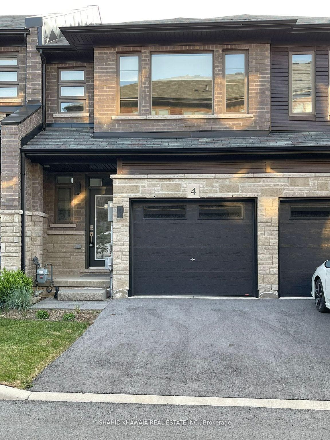 5080 Connor Drive Unit 4, Lincoln