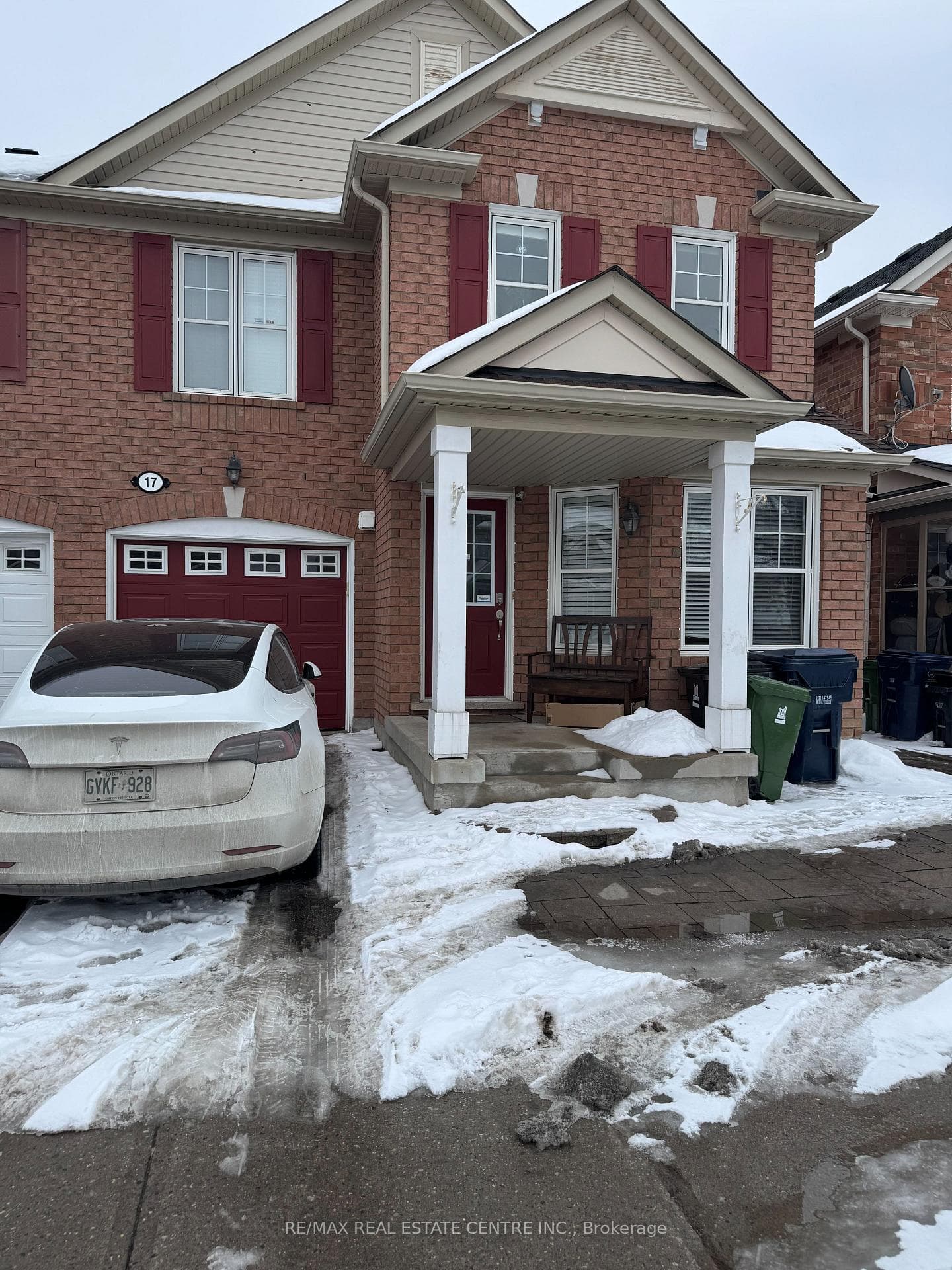 17 Millcar Drive Unit Lower, Scarborough (Morningside / West Hill), ON M1B 6J6 - Photo 1