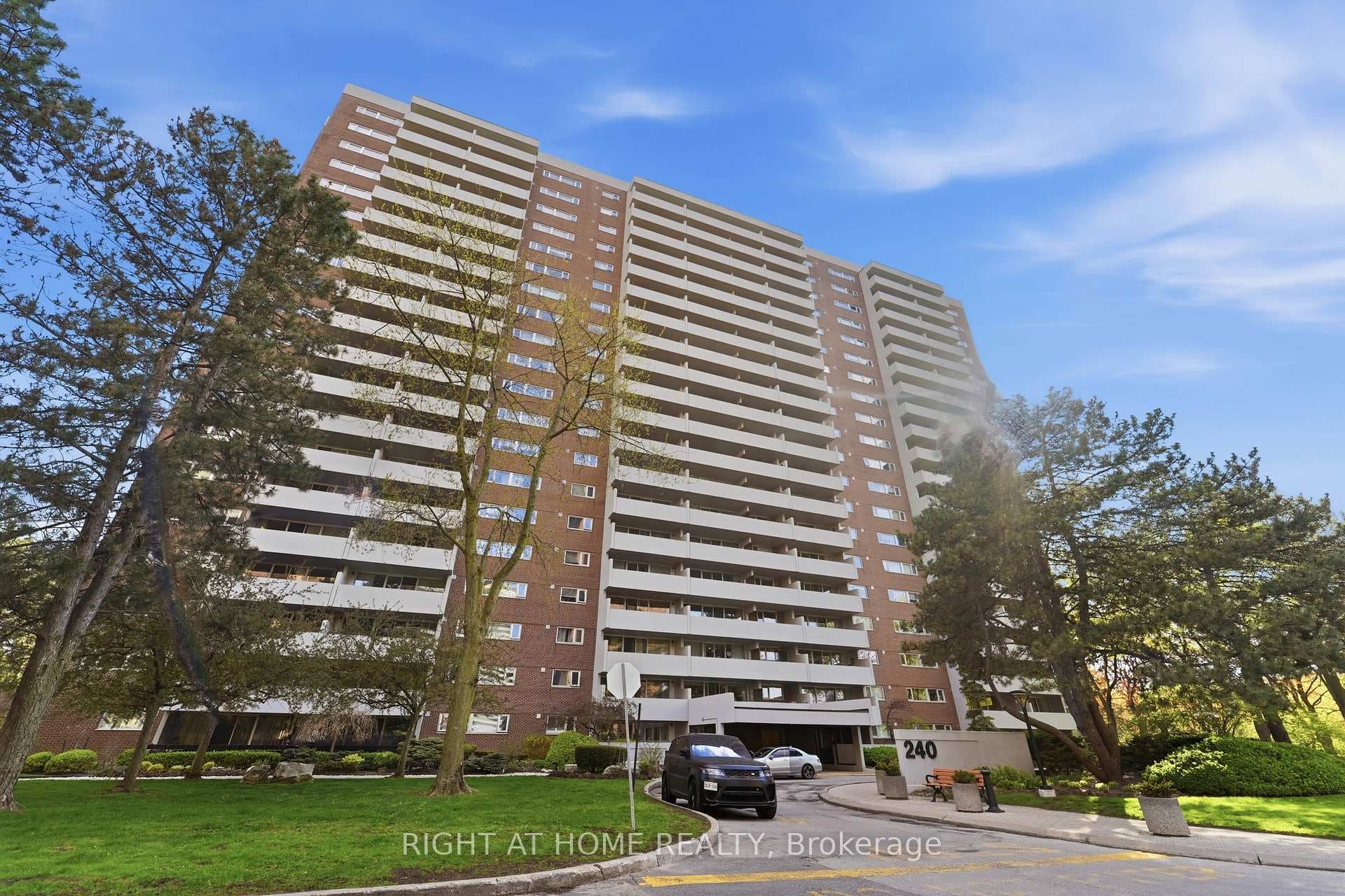 240 Scarlett Road Unit 2011, Keelesdale / Eglinton West, ON M6N 4X4 - Photo 1