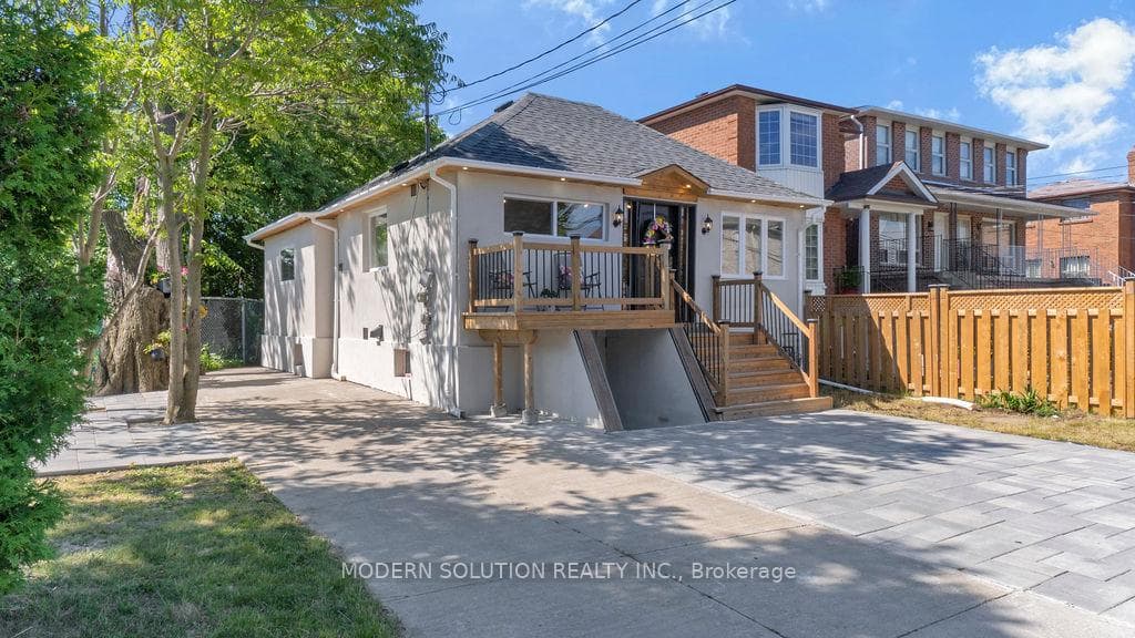 43 Harmony Avenue Unit Lower, Dorset Park / Kennedy Park, ON M1K 3L6 - Photo 1