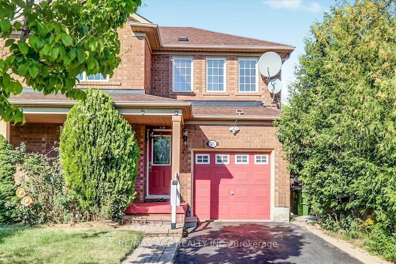 35 Pitchpine Drive, Scarborough (Morningside / West Hill), ON M1X 1Y1 - Photo 1