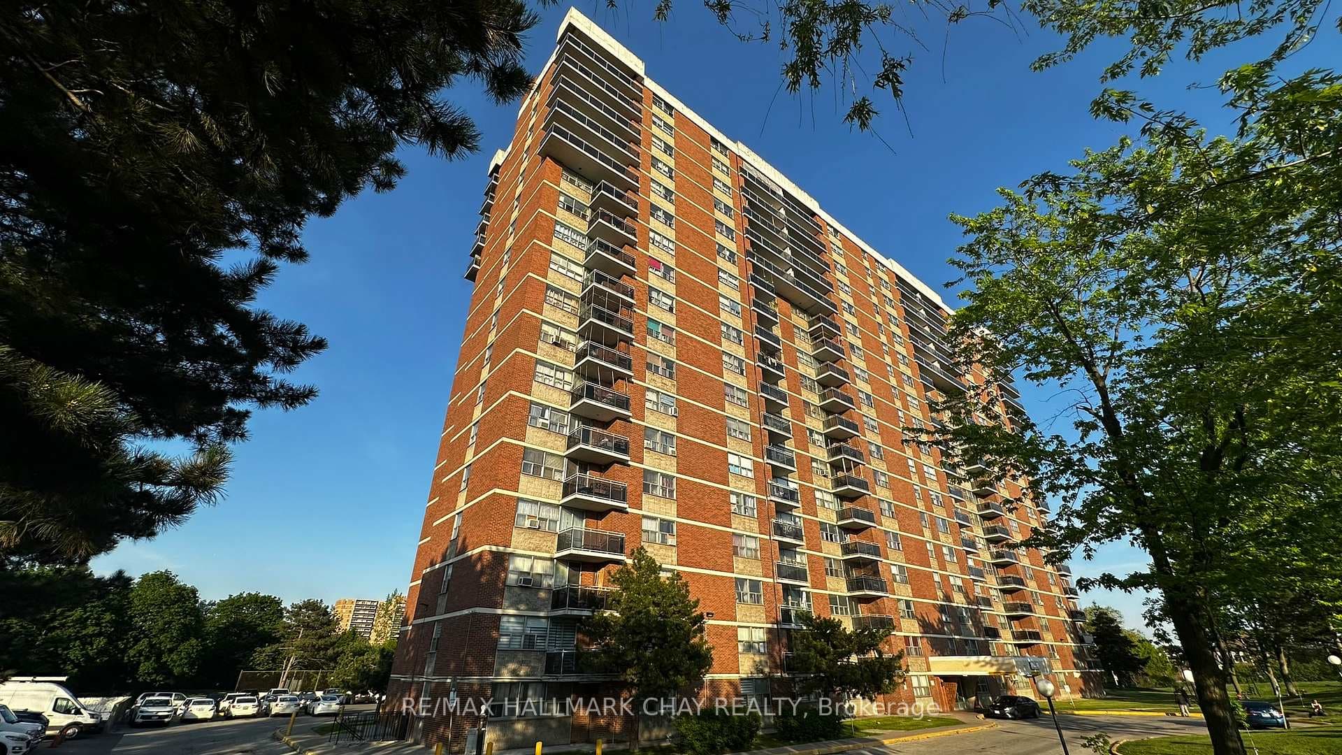 2645 Kipling Avenue Unit 905, Etobicoke (West Mall / Rexdale), ON M9V 3S6 - Photo 1