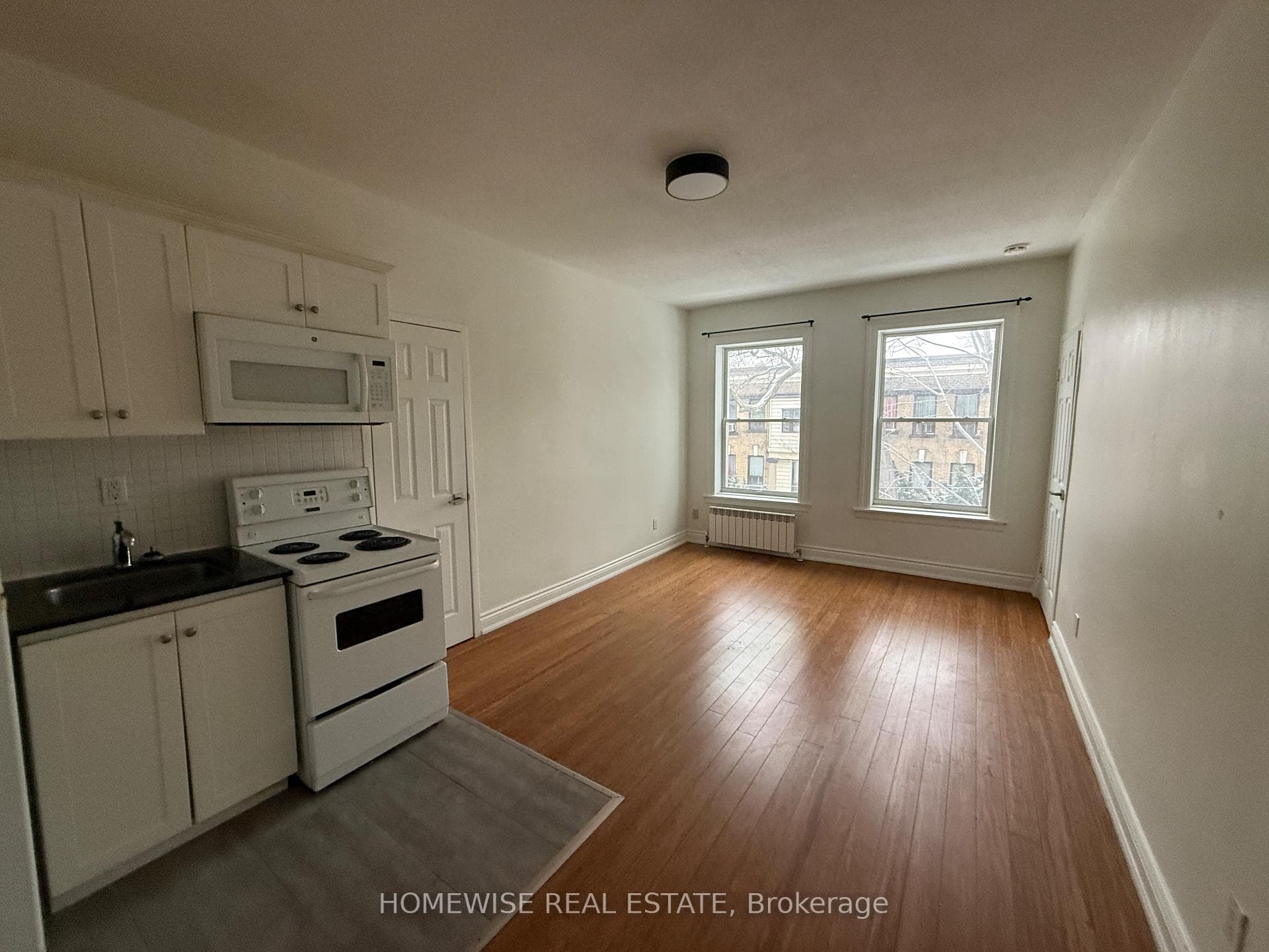 1 Triller Avenue Unit 304, High Park / Junction / Roncesvalles, ON M6K 3B7 - Photo 1
