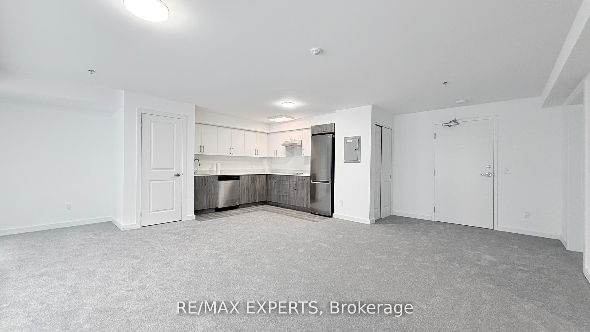 45 Connaught Avenue Unit 302, Riverdale / Leslieville, ON M4L 2V8 - Photo 1