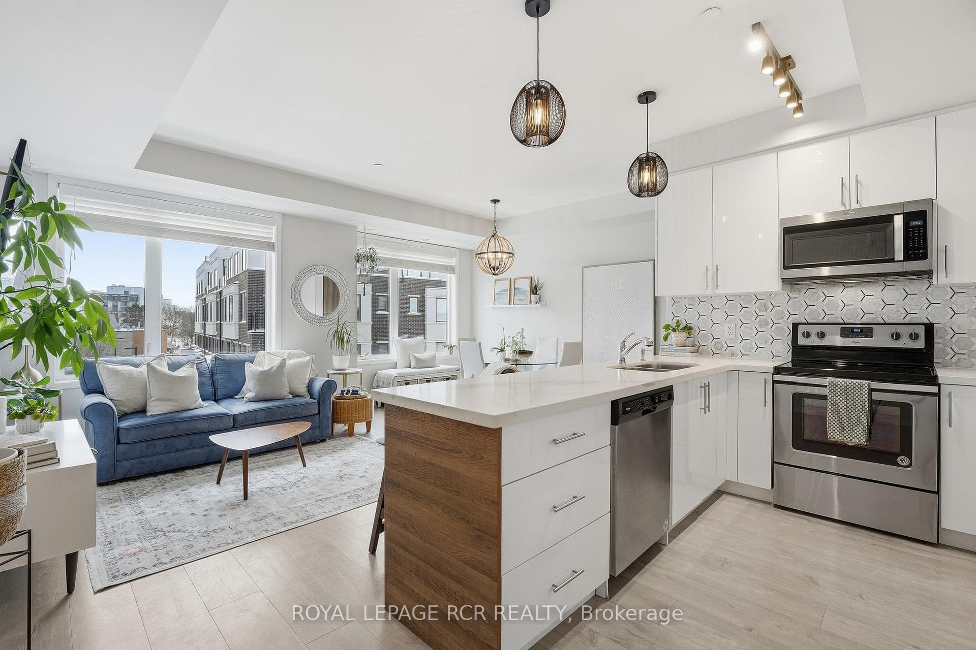200 Alex Gardner Circle Unit 36, Aurora, ON L4G 3G5 - Photo 1