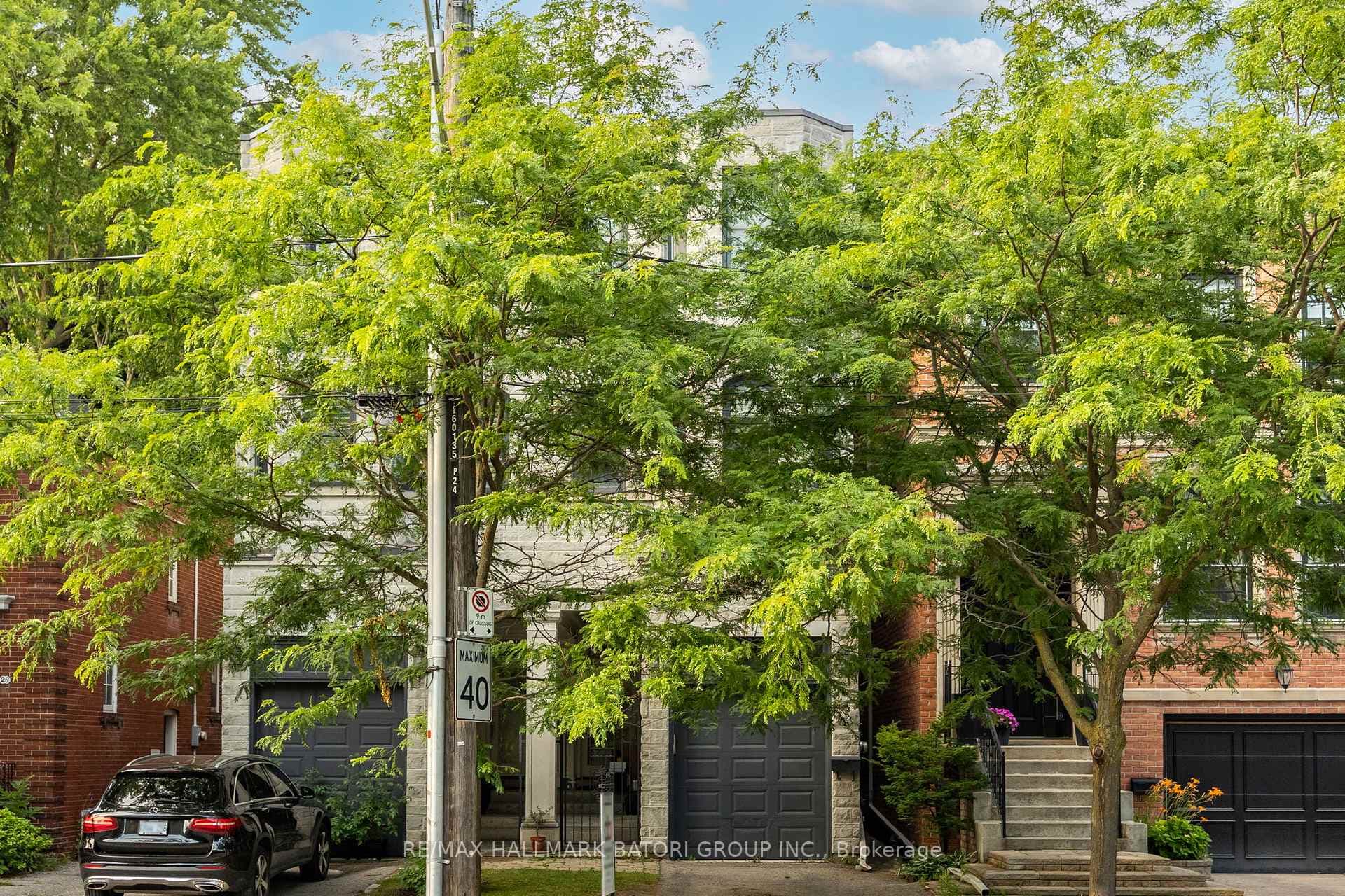 24A Oxton Avenue, Annex / Yorkville / Summerhill, ON M5P 1L9 - Photo 1