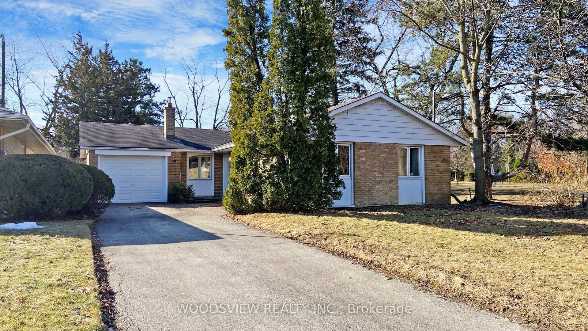 98 Wigmore Drive, Don Mills / Parkwoods / Victoria Village, ON M4A 2E8 - Photo 1