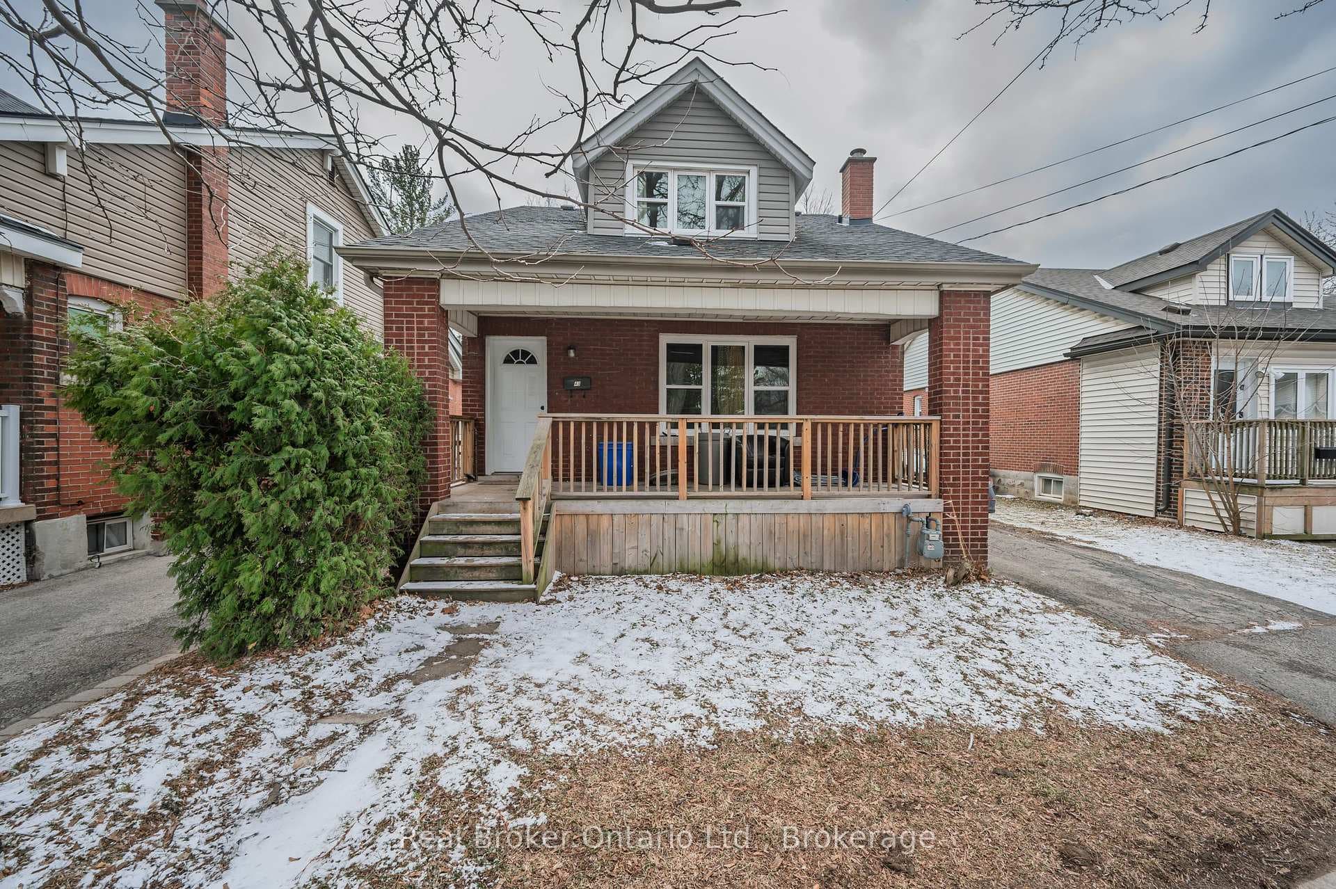 43 Sterling Street, Hamilton, ON L8S 4H6 - Photo 1