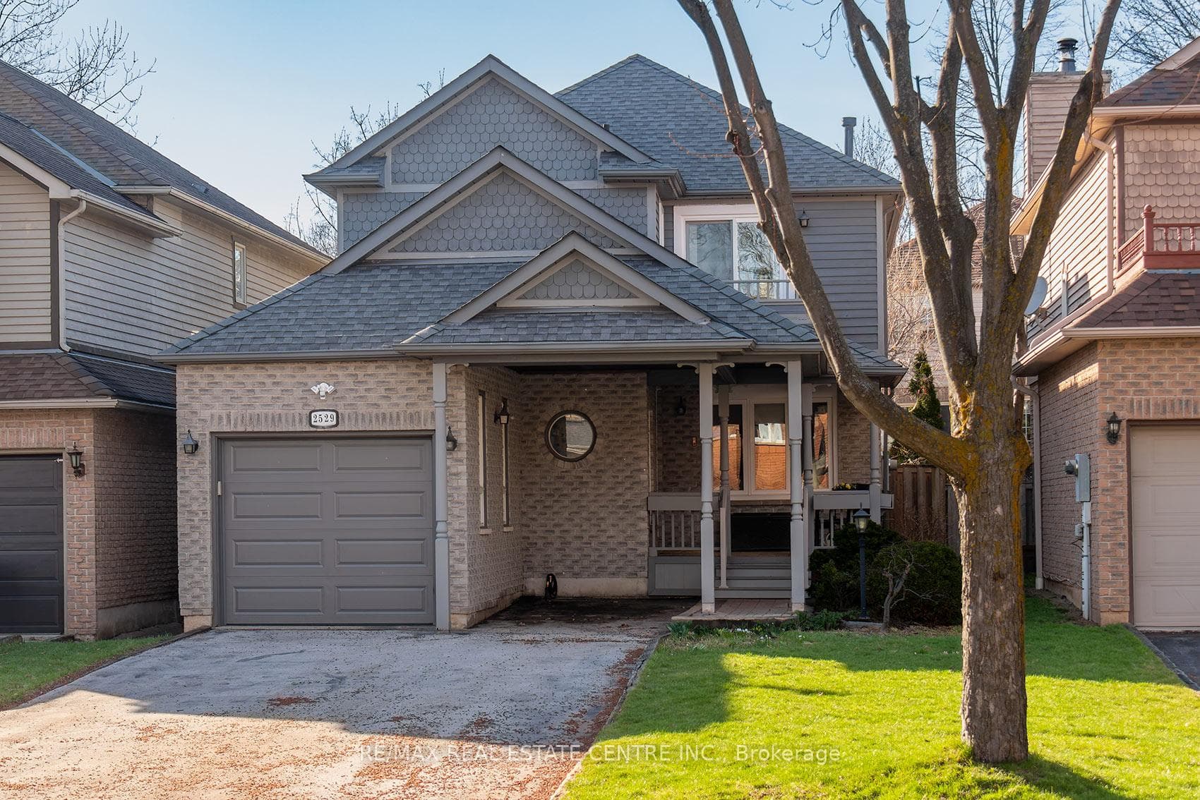 2529 Willowburne Drive, Mississauga, ON L5M 5E9 - Photo 1