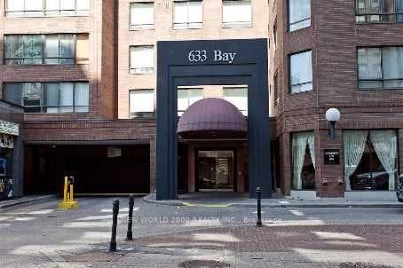 633 Bay Street Unit Ph09, Downtown Toronto / Waterfront, ON M5G 2G4 - Photo 1