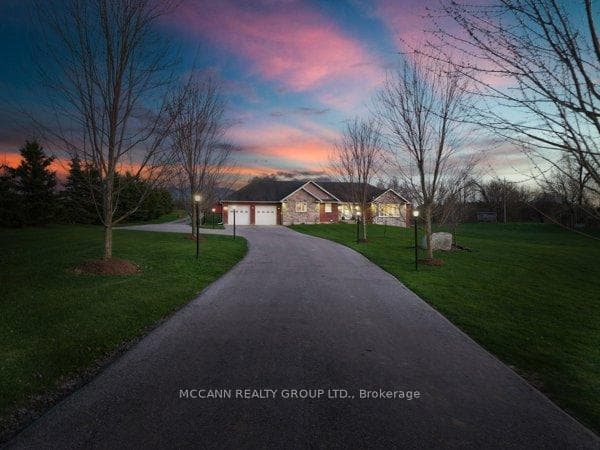 253 Zephyr Road, Uxbridge