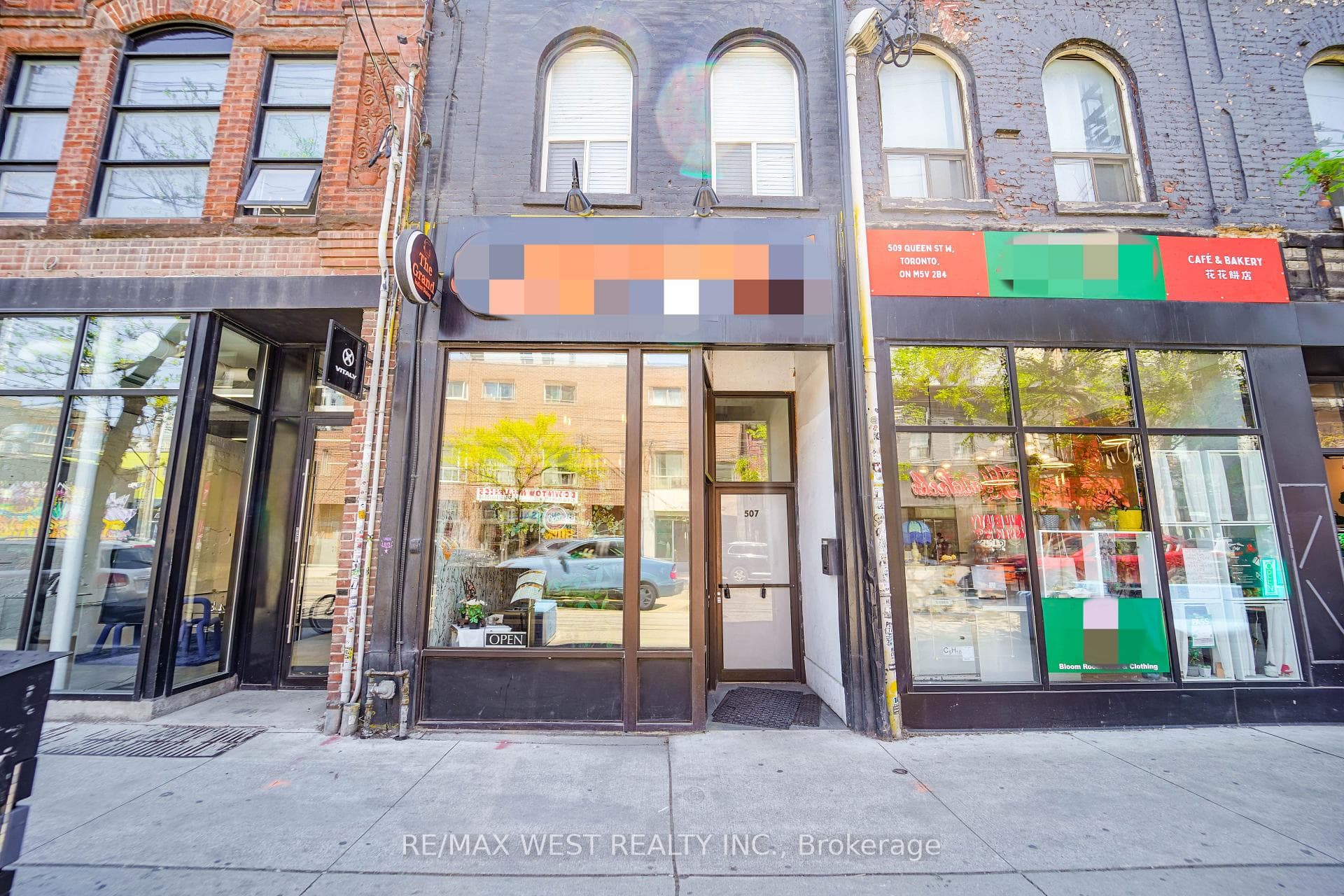 507 Queen Street, Toronto C01