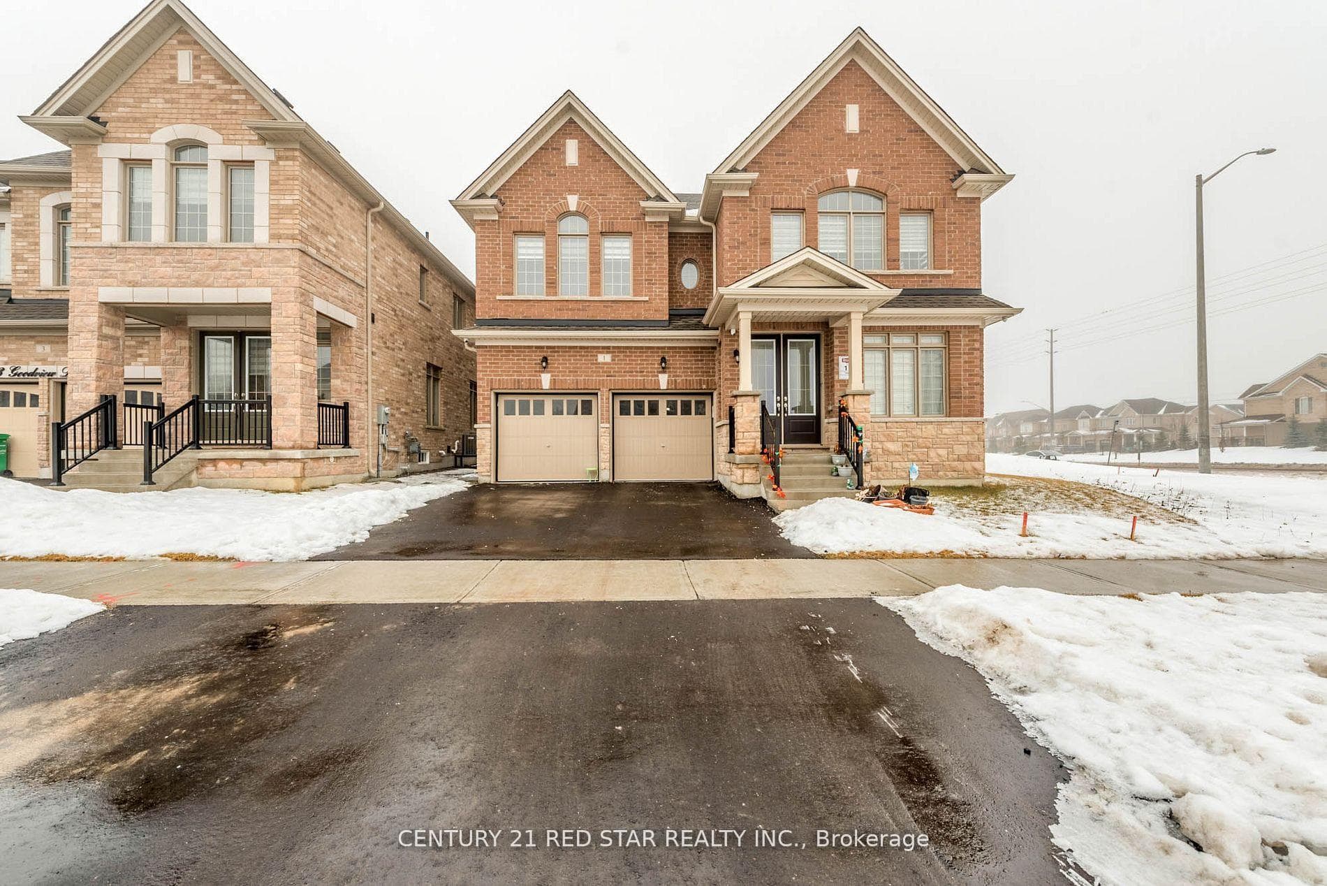 1 Goodview Drive, Brampton, ON L6R 4C5 - Photo 1