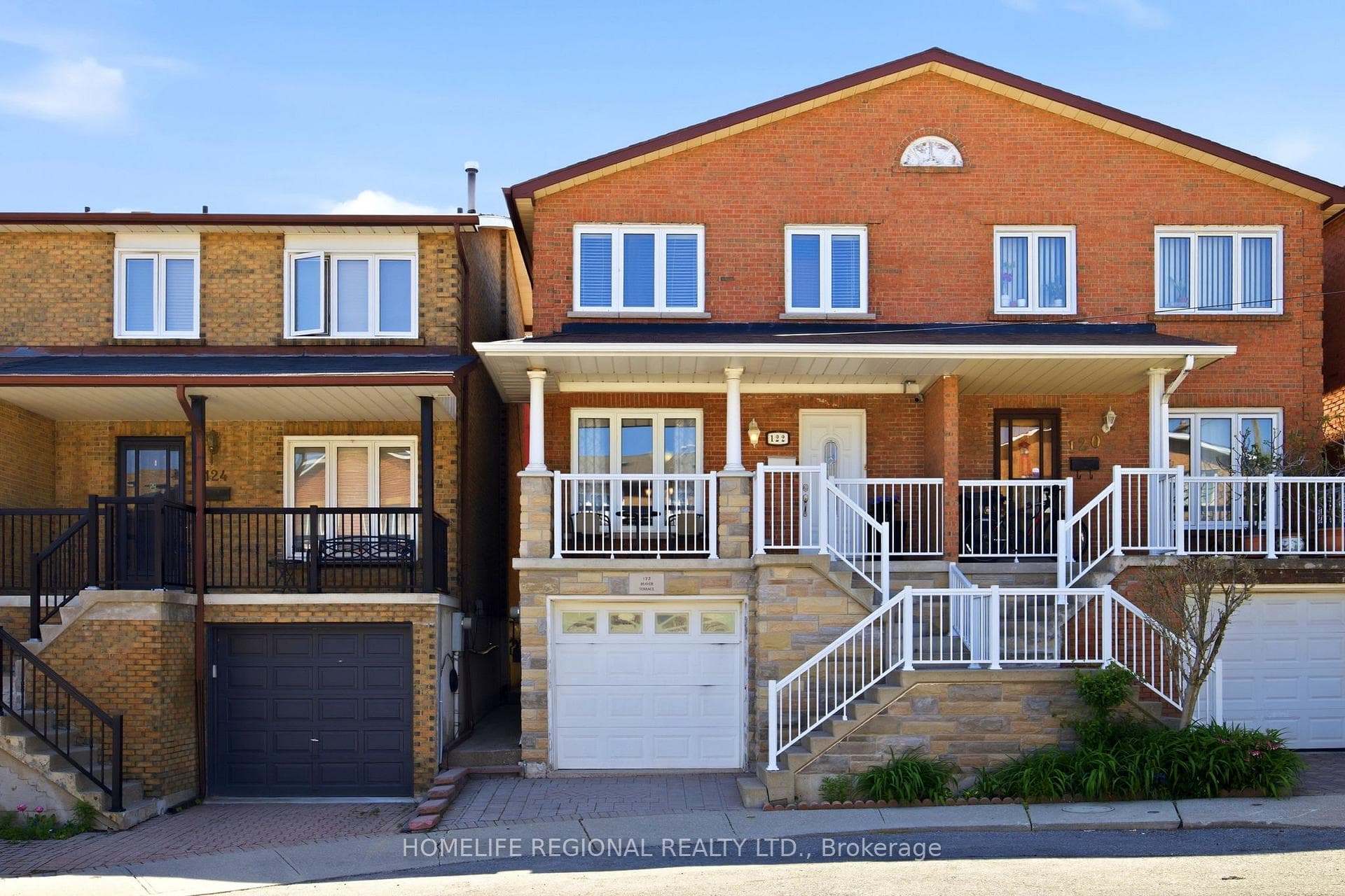 122 Beaver Terrace, Toronto W02
