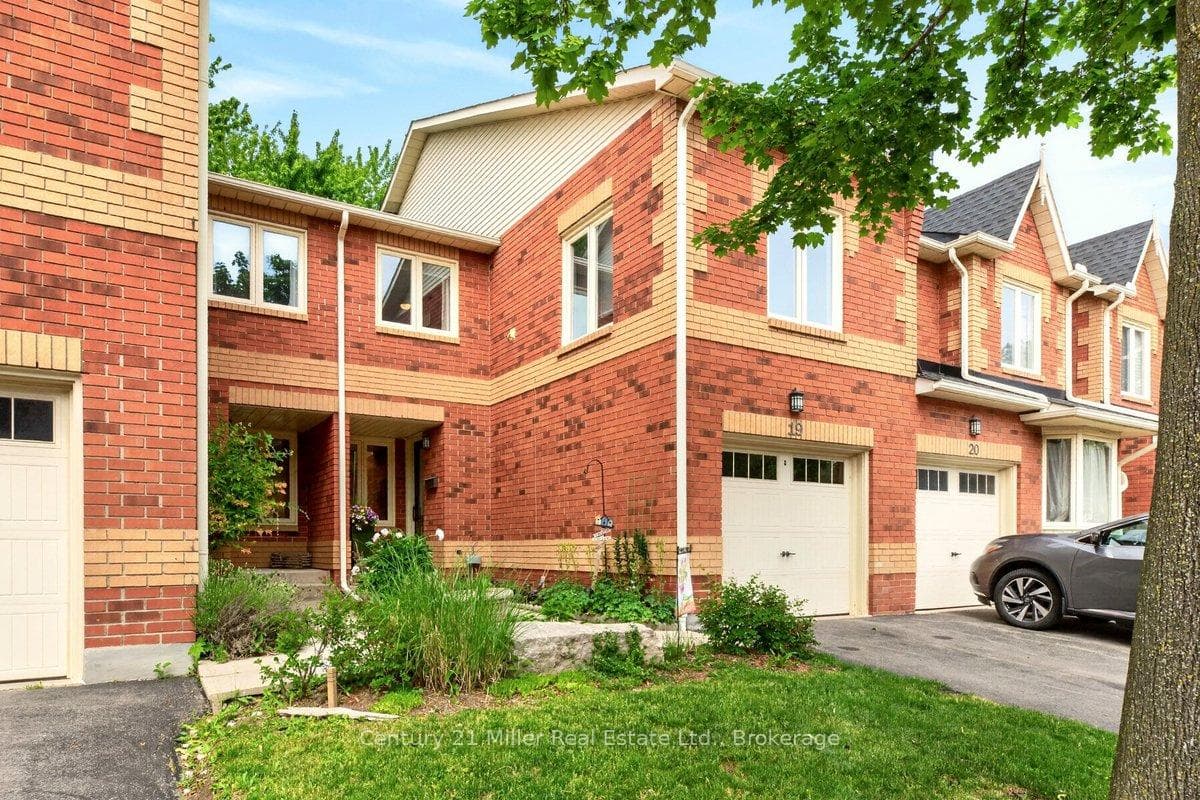 2006 Glenada Crescent Unit 19, Oakville, ON L6H 5R9 - Photo 1