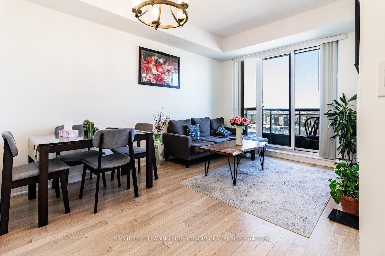 9205 Yonge Street Unit 1712, Richmond Hill