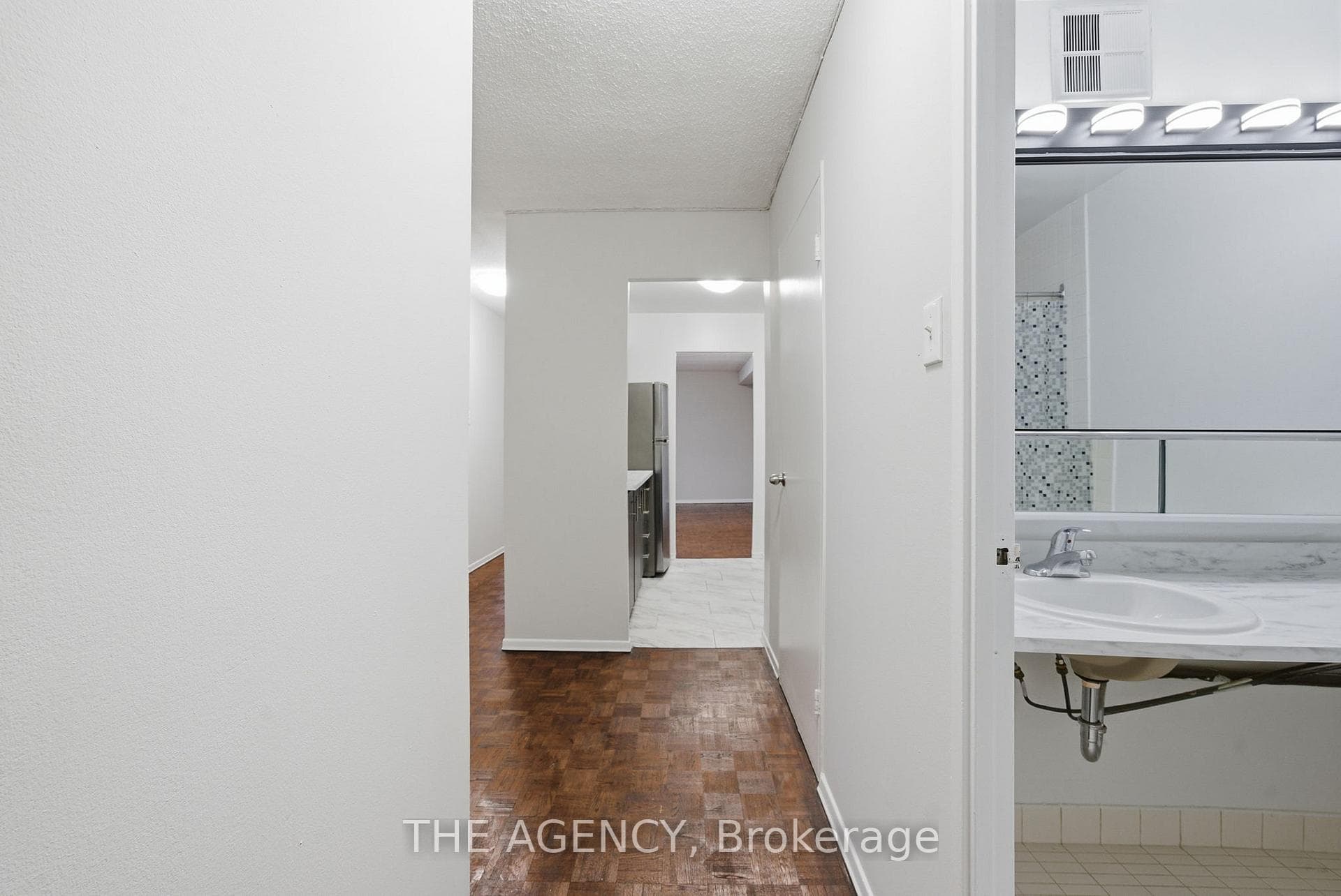 2350 Dundas Street Unit 2607A, Bloor West Village / Swansea, ON M6P 4B1 - Photo 1