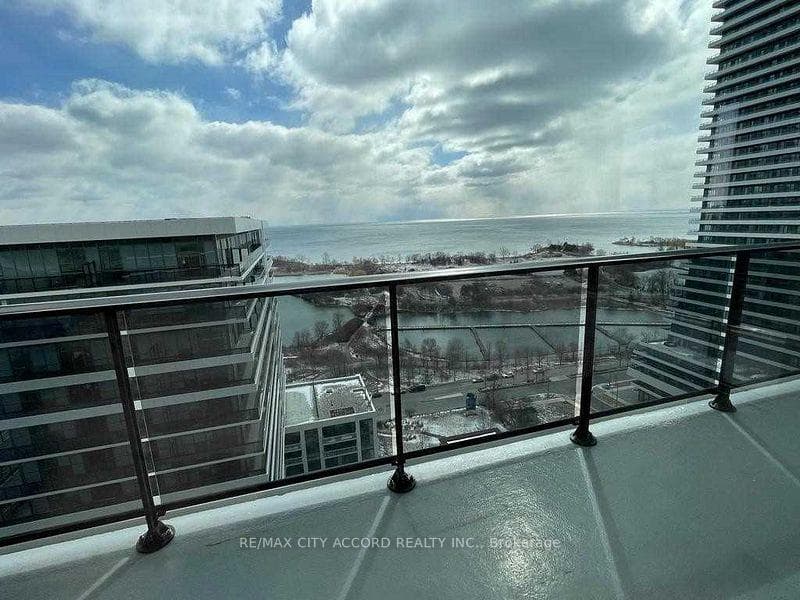 70 Annie Craig Drive Unit 1807, Liberty Village / Parkdale / South Parkdale, ON M8V 0C4 - Photo 1