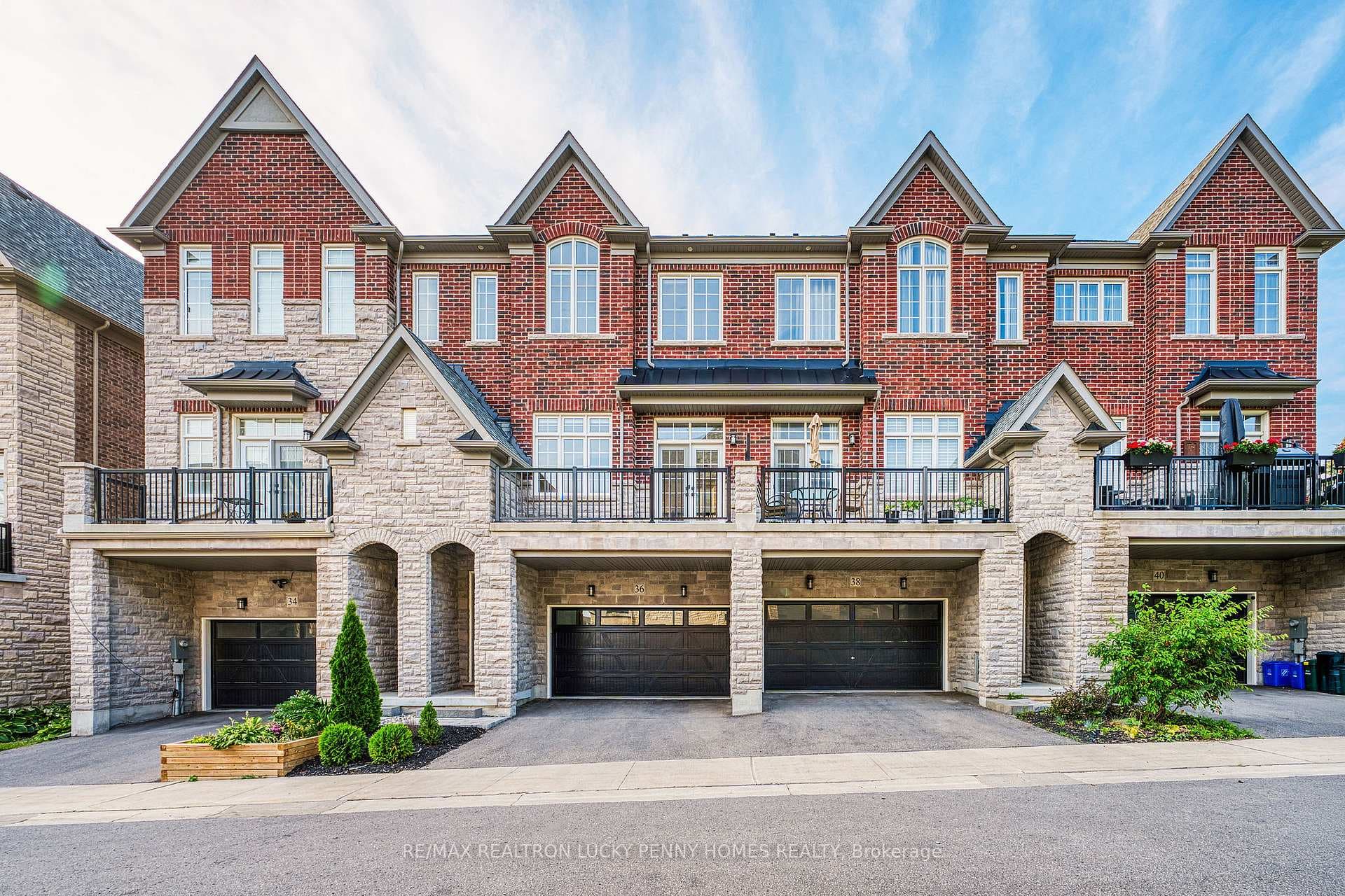 36 Creekvalley Lane, Markham, ON L6C 0Y7 - Photo 1