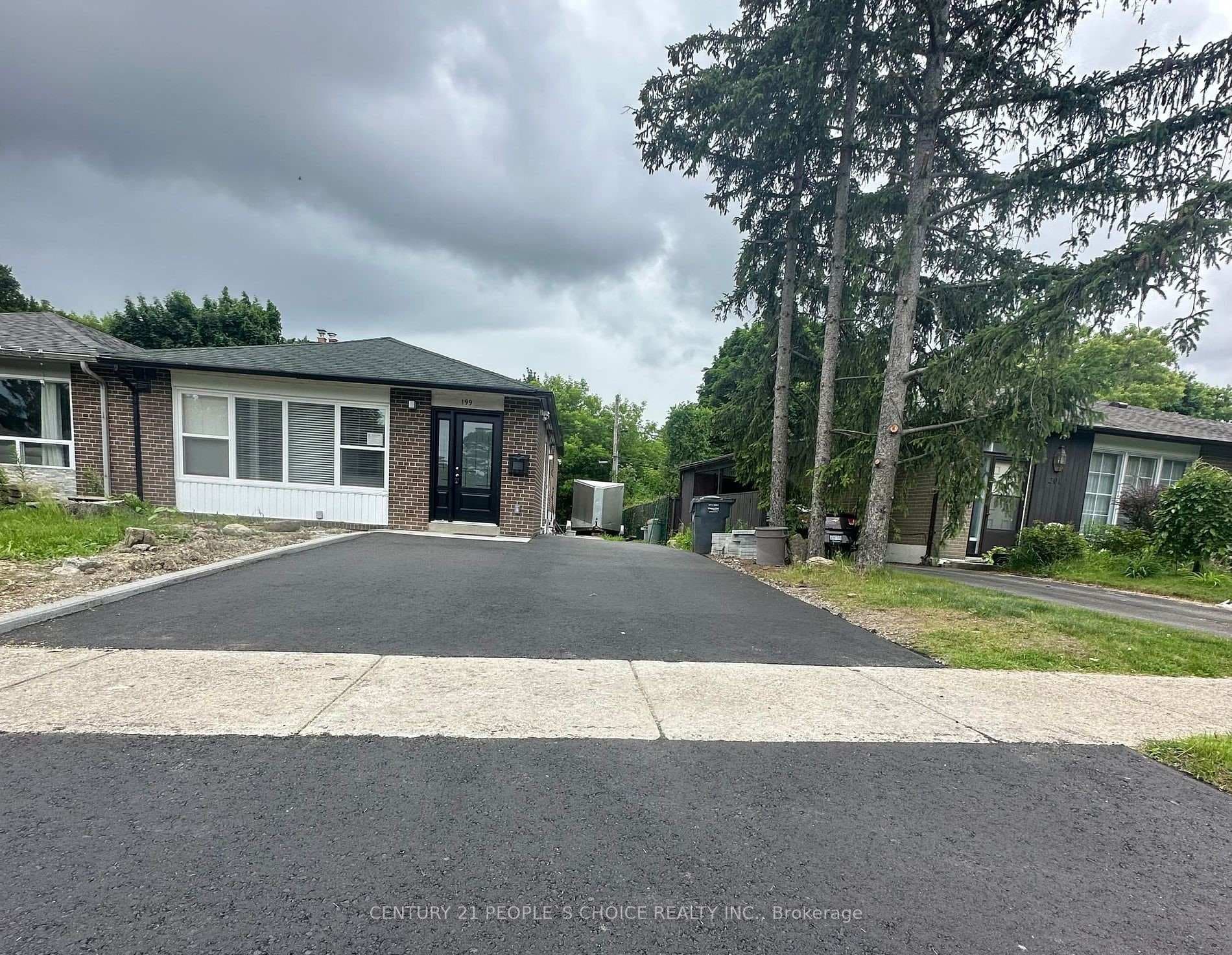 199 Avondale Boulevard Unit Unit 2, Brampton, ON L6T 1J1 - Photo 1